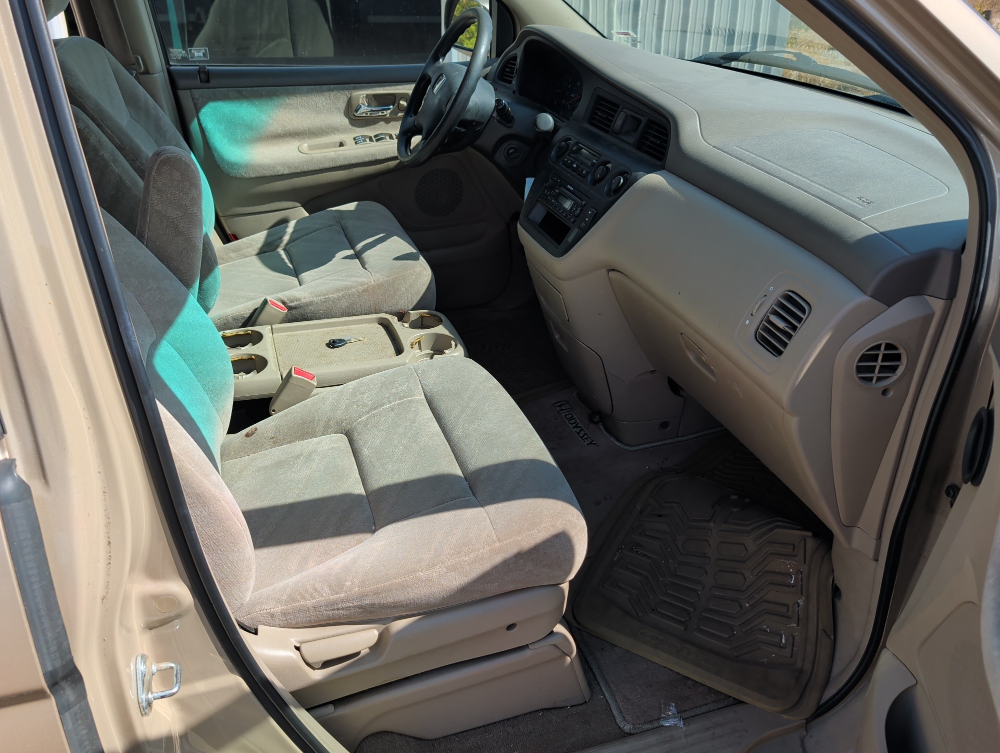 2002 honda odyssey with 292920 miles for sale near elk-river, minnesota 106501_31_passenger_seat.jpg