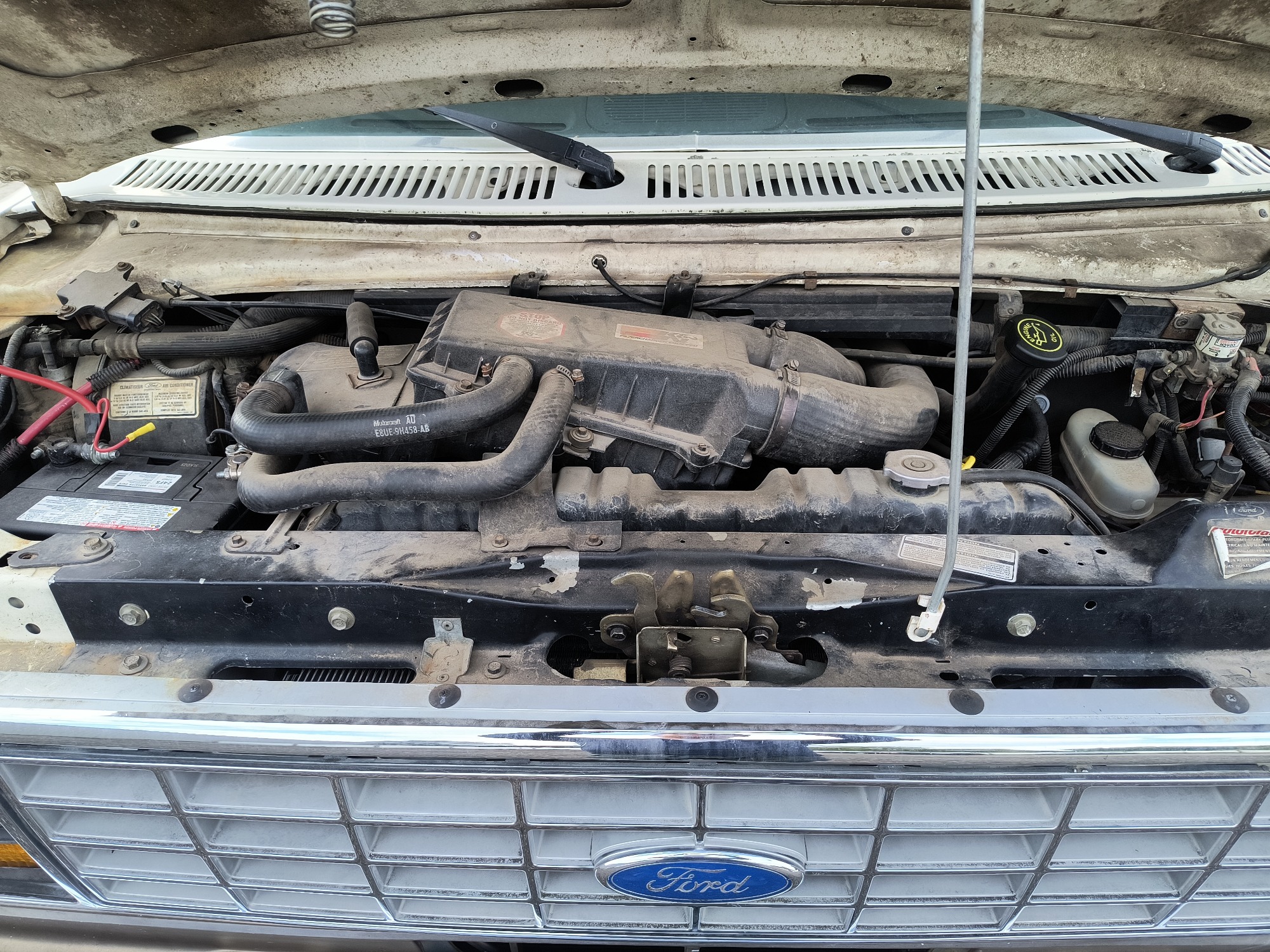 1990 ford econoline e350 with 12 miles for sale near Elk River, Minnesota 106502_49_engine_bay.jpg