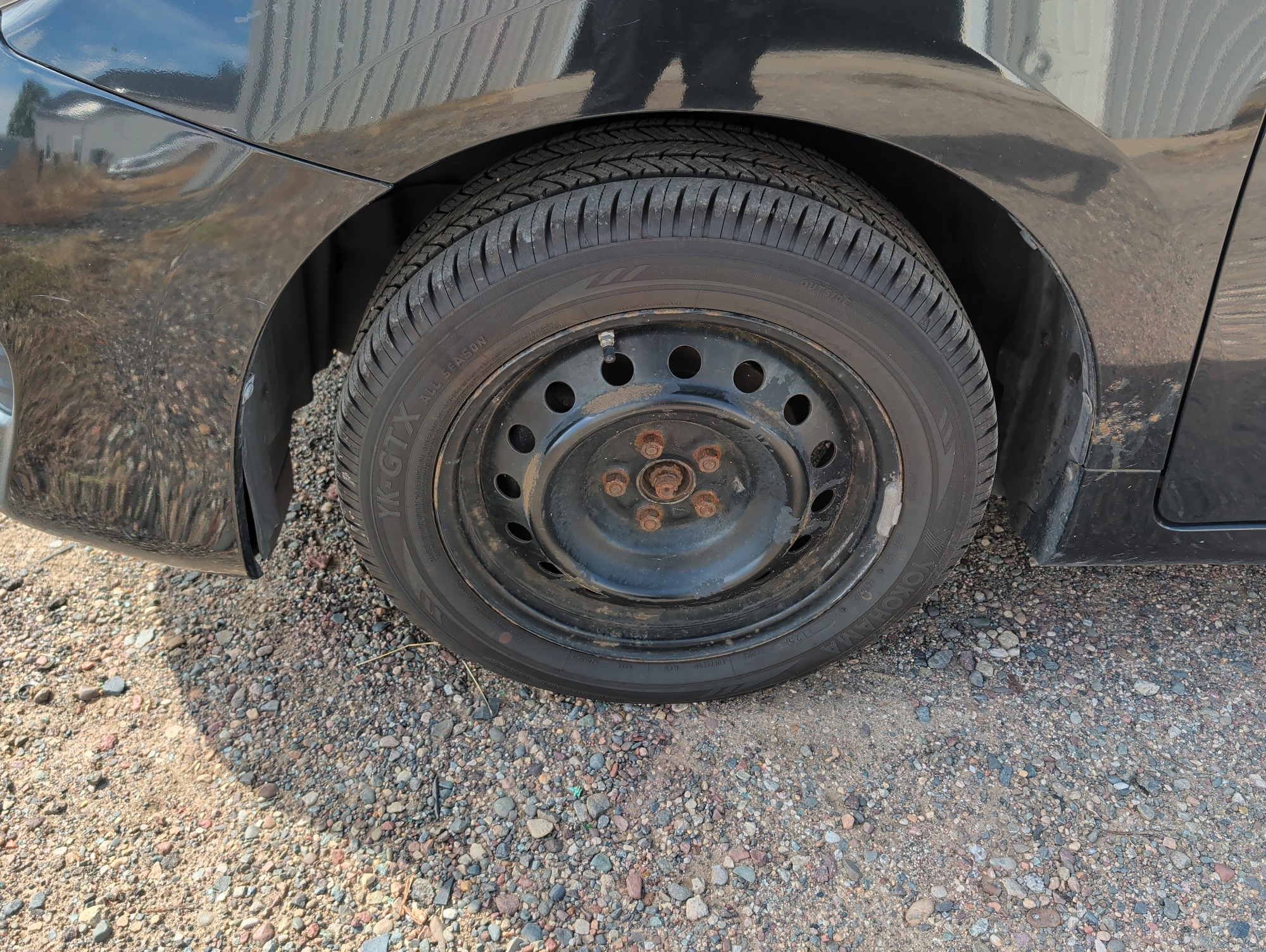 2010 toyota matrix with 301107 miles for sale near elk-river, minnesota 106503_12_drv_front_wheel.jpg