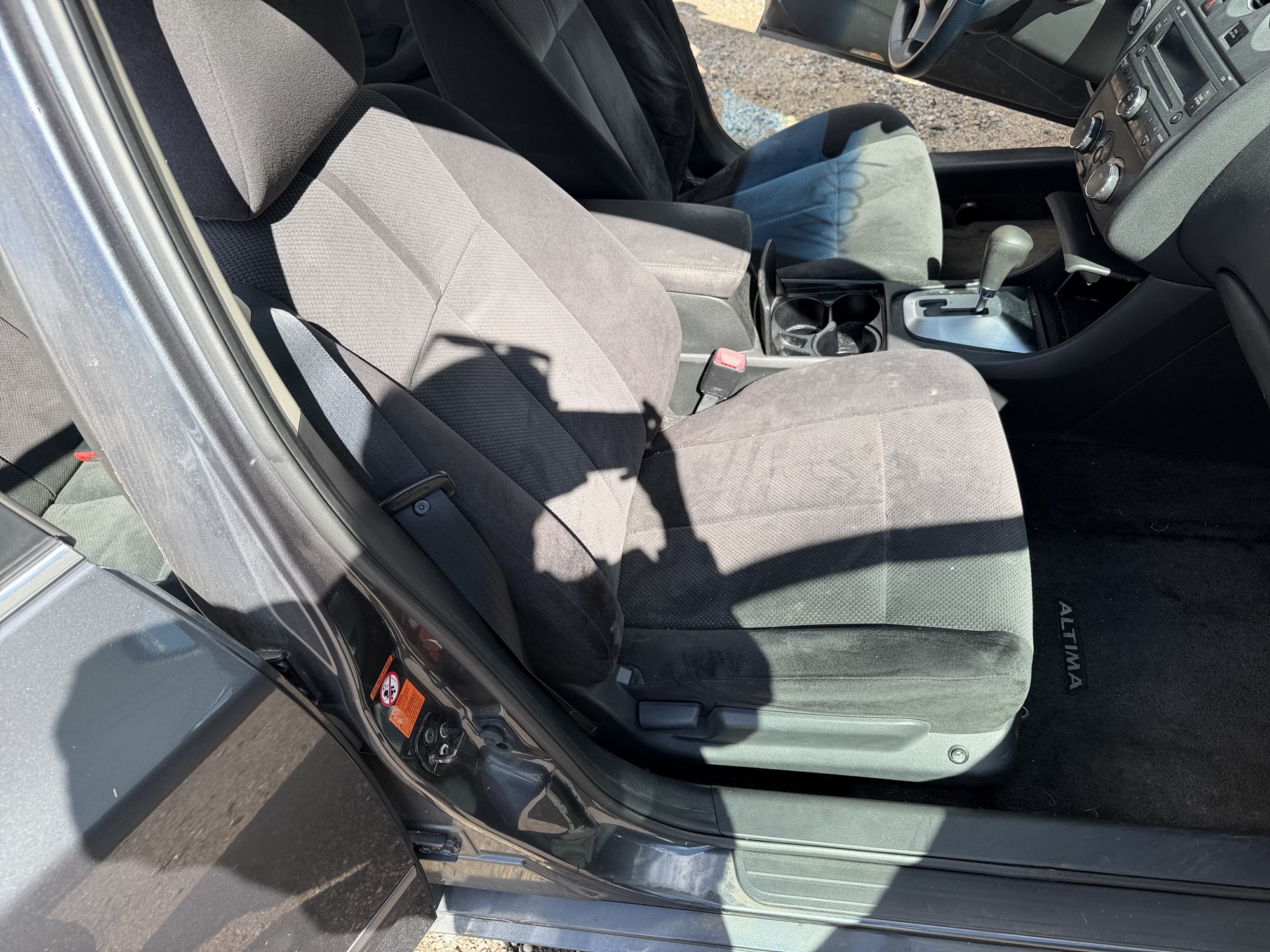 2008 nissan altima 2.5-s with 238750 miles for sale near elk-river, minnesota 106504_31_passenger_seat.jpg