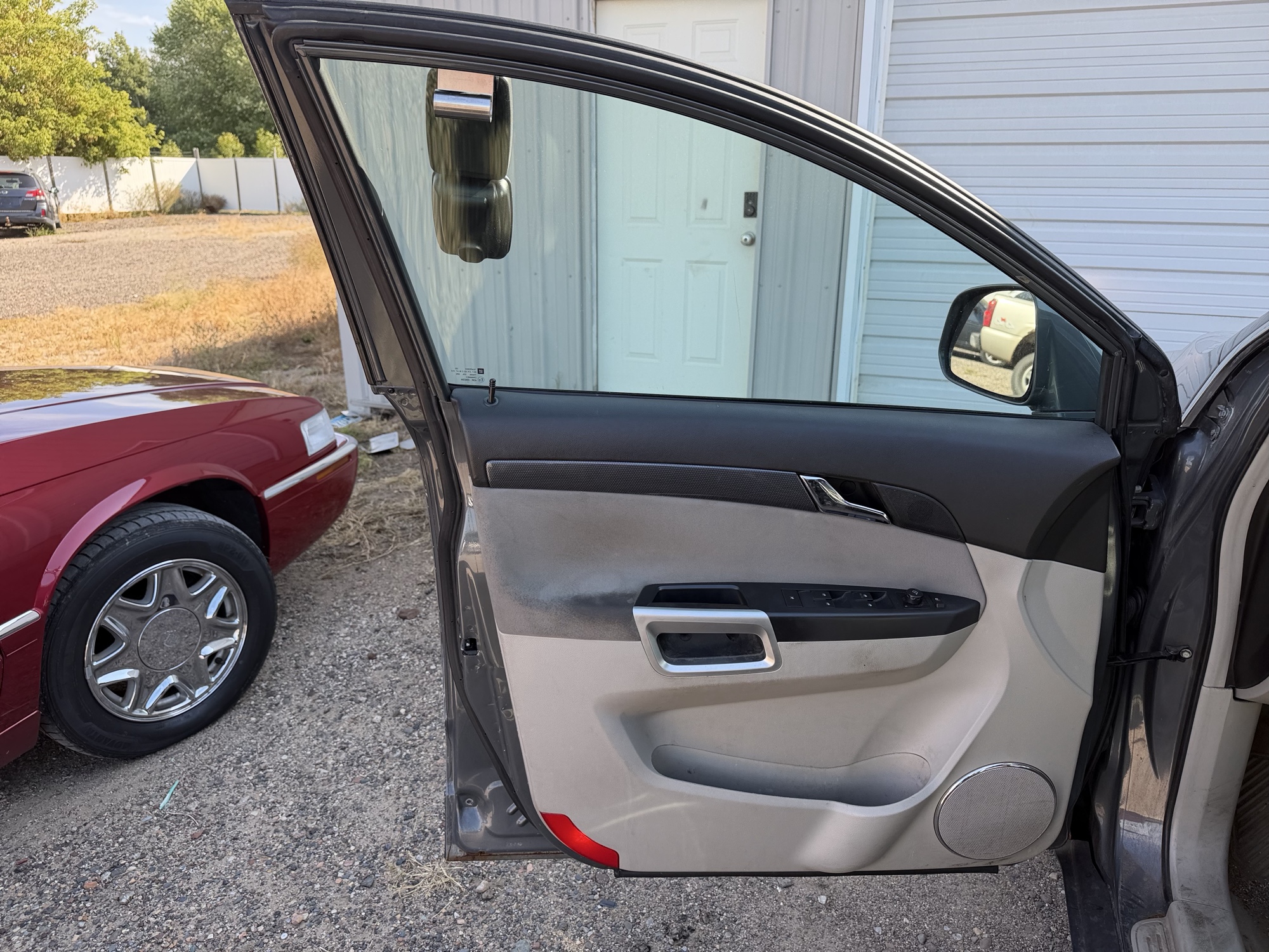 2008 saturn vue with 156067 miles for sale near elk-river, minnesota 106506_23_driver_door_panel.jpg
