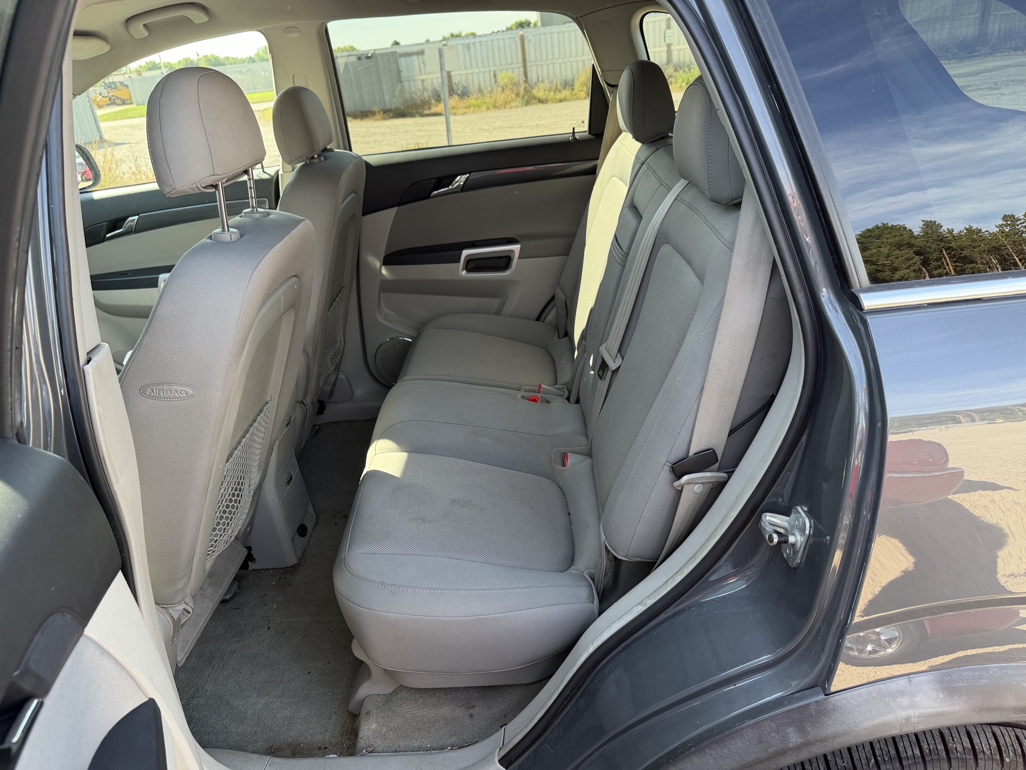 2008 saturn vue with 156067 miles for sale near elk-river, minnesota 106506_24_drv_rear_seat.jpg
