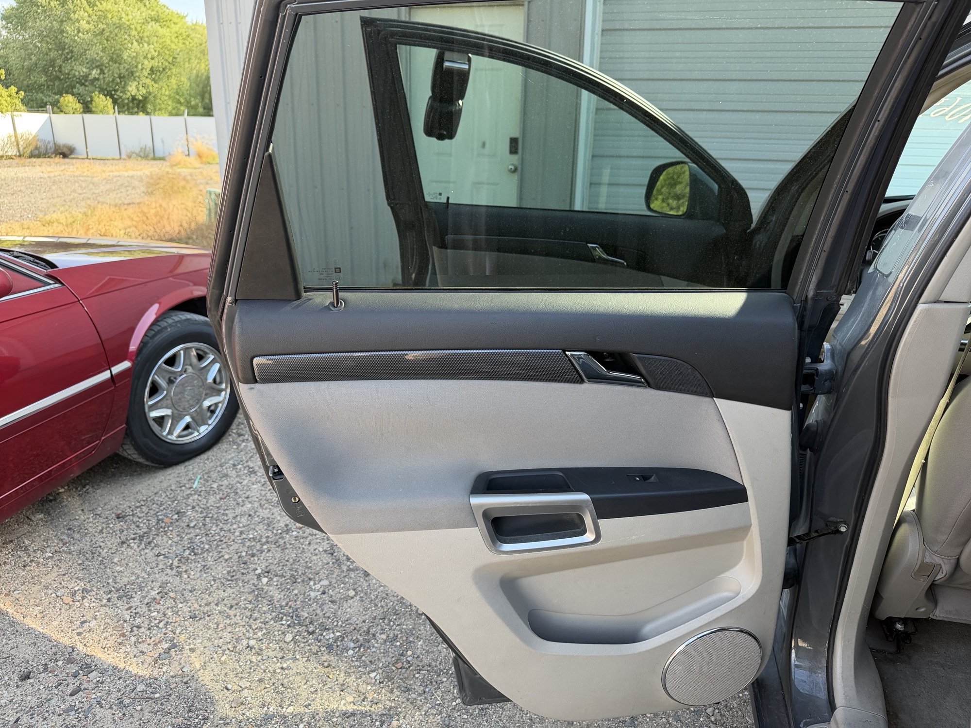 2008 saturn vue with 156067 miles for sale near elk-river, minnesota 106506_25_drv_rear_door_panel.jpg