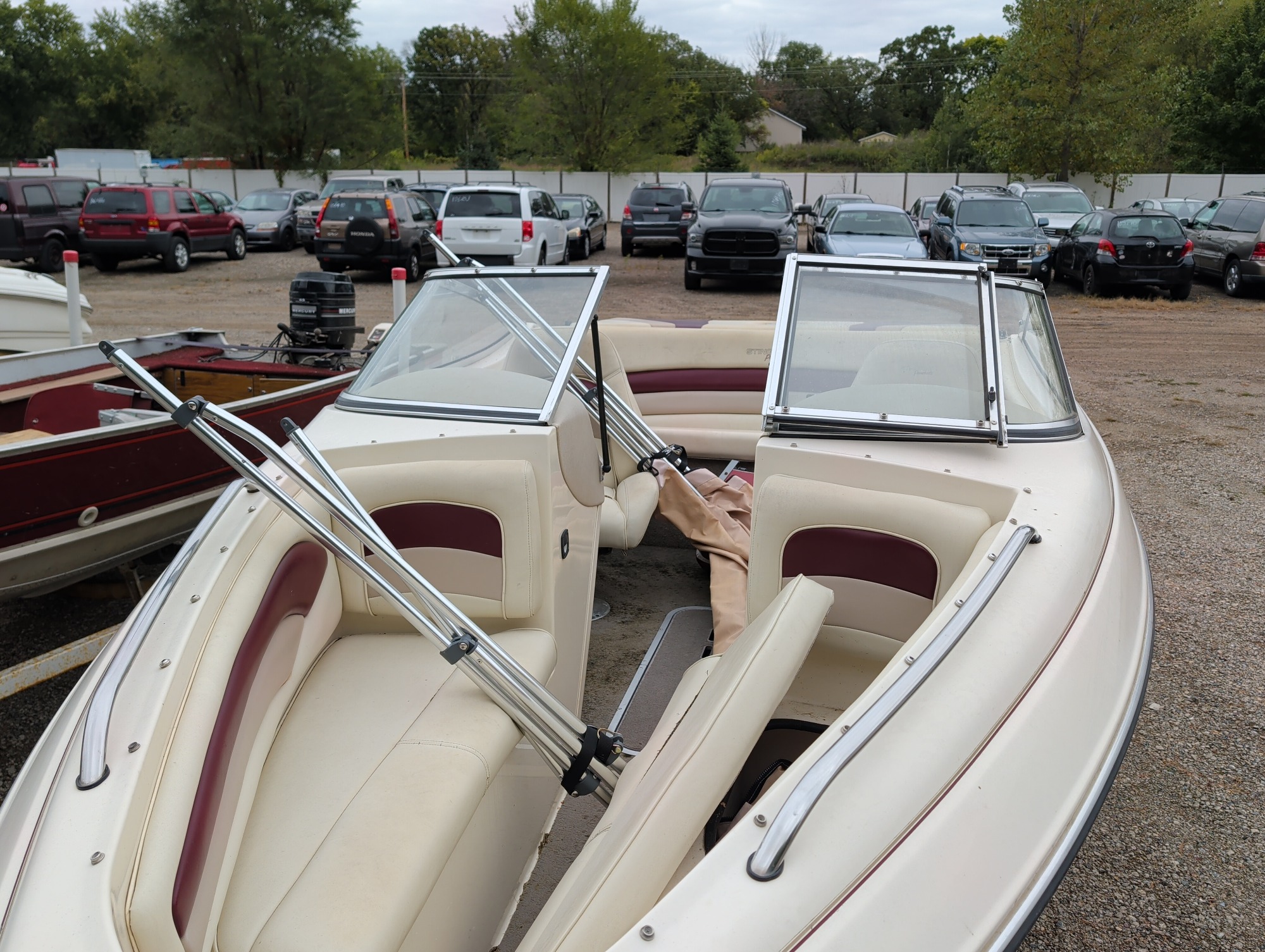 1996 stingray boat with 603 miles for sale near elk-river, minnesota 106507_11_roof.jpg