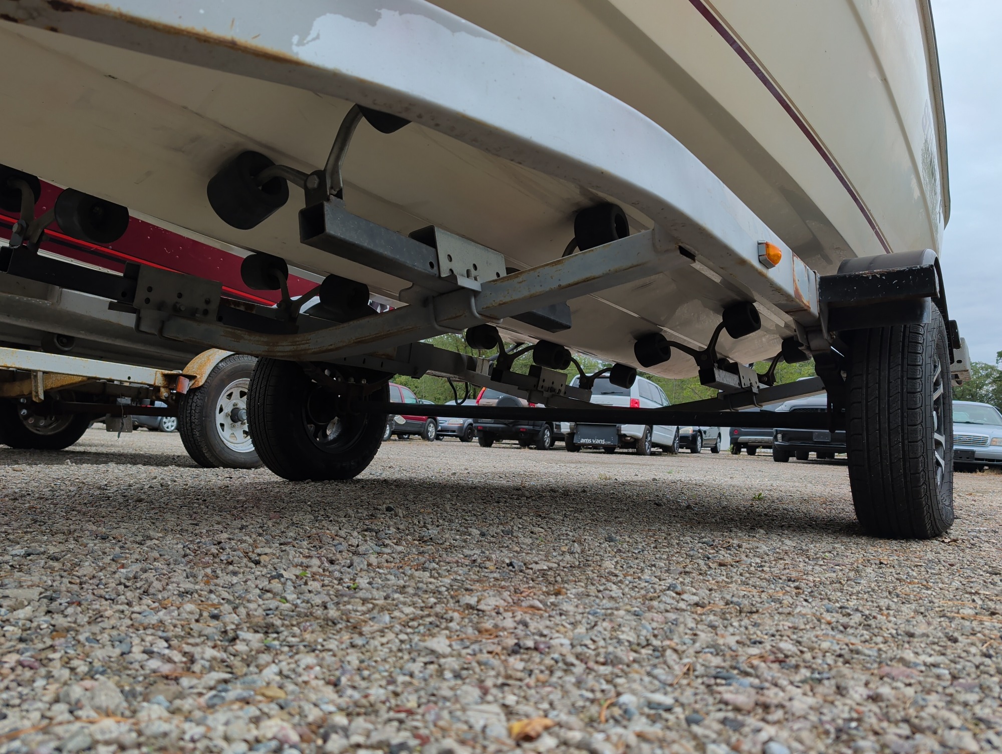 1996 stingray boat with 603 miles for sale near elk-river, minnesota 106507_17_undercar_drv_side.jpg