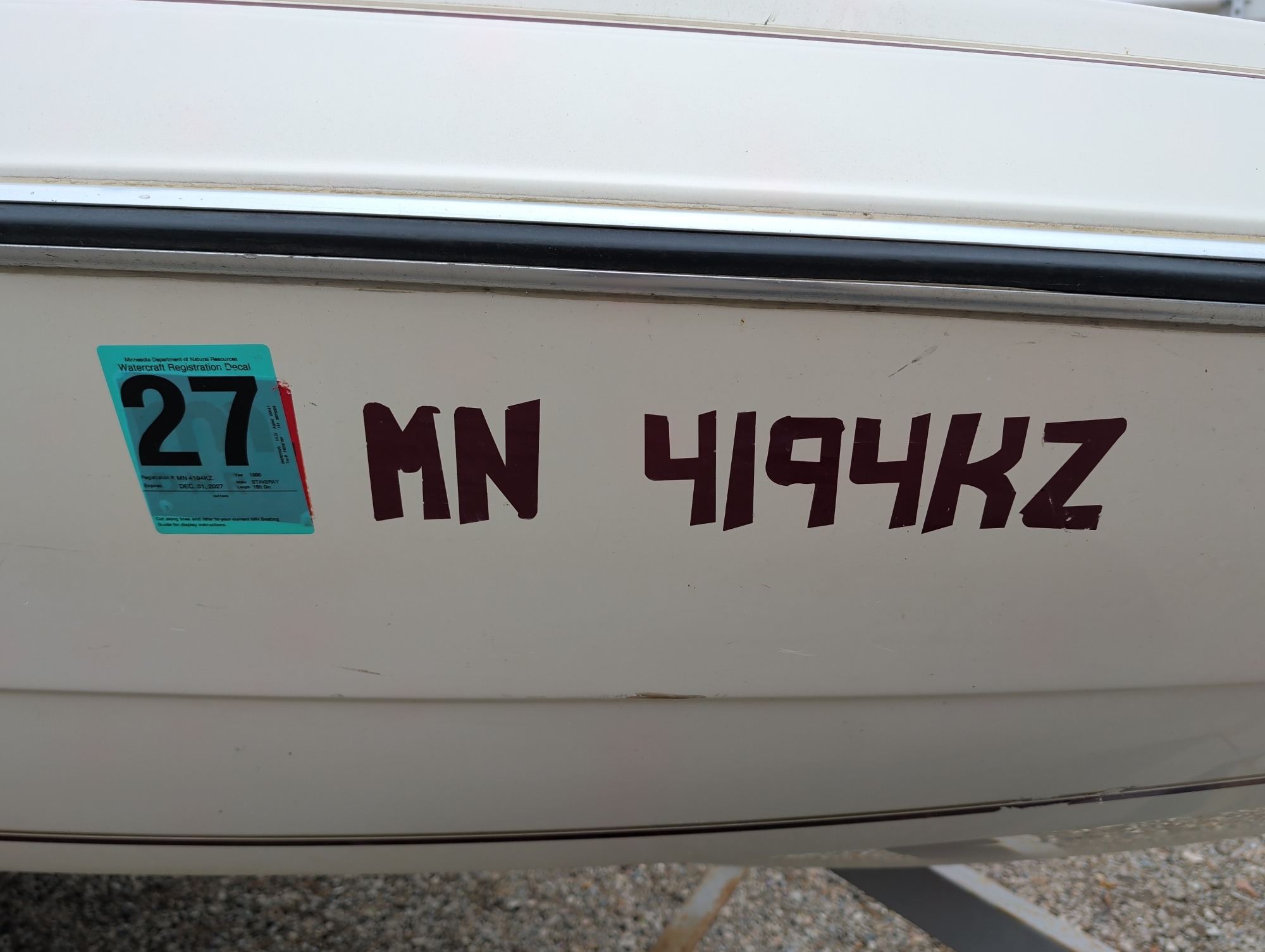 1996 stingray boat with 603 miles for sale near elk-river, minnesota 106507_47_door_vin_sticker.jpg