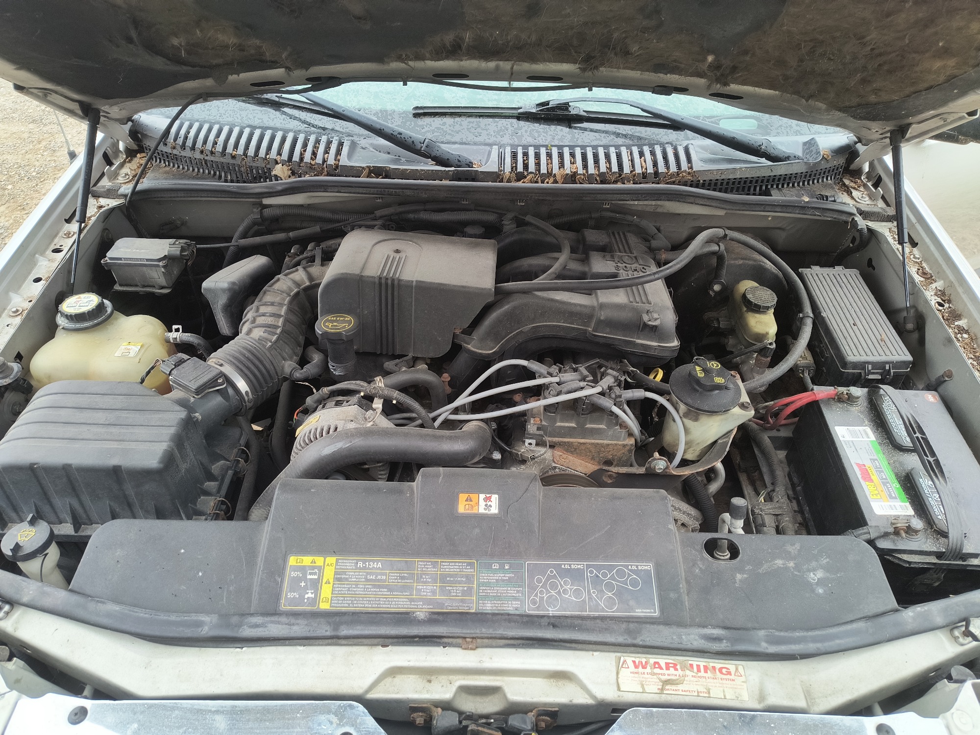 2003 ford explorer xlt-4.0l-4wd with 182785 miles for sale near elk-river, minnesota 106508_49_engine_bay.jpg