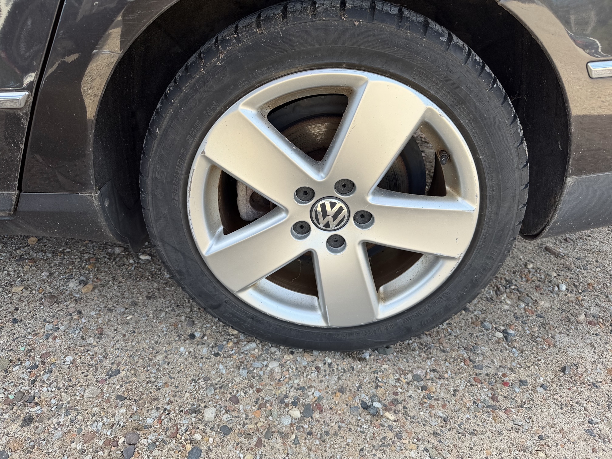 2008 volkswagen passat-wagon komfort with 170711 miles for sale near elk-river, minnesota 106509_13_rear_drv_wheel.jpg