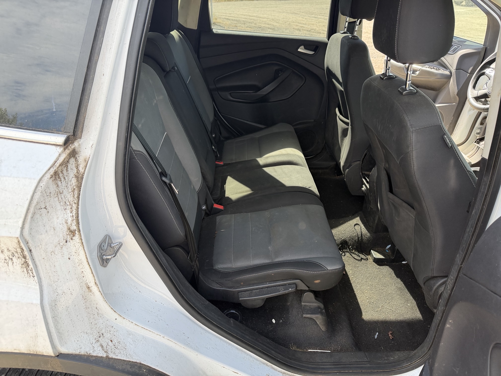 2015 ford escape se-4wd with 166884 miles for sale near elk-river, minnesota 106510_28_pass_rear_seat.jpg