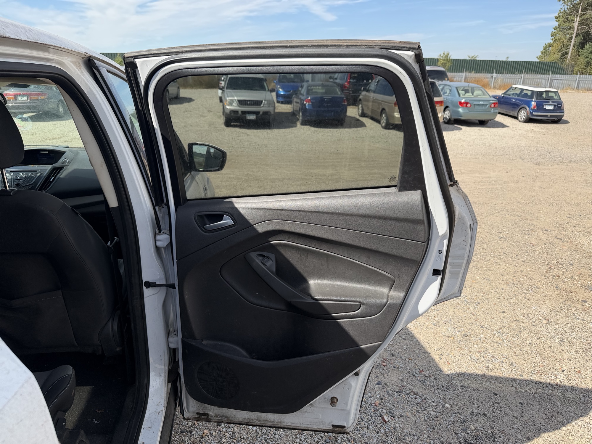 2015 ford escape se-4wd with 166884 miles for sale near elk-river, minnesota 106510_30_pass_rear_door_panel.jpg