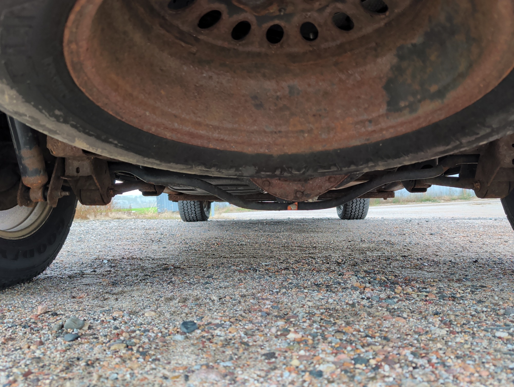 2006 chevrolet trailblazer ext-ls-4wd with 181247 miles for sale near elk-river, minnesota 106513_19_undercar_rear.jpg