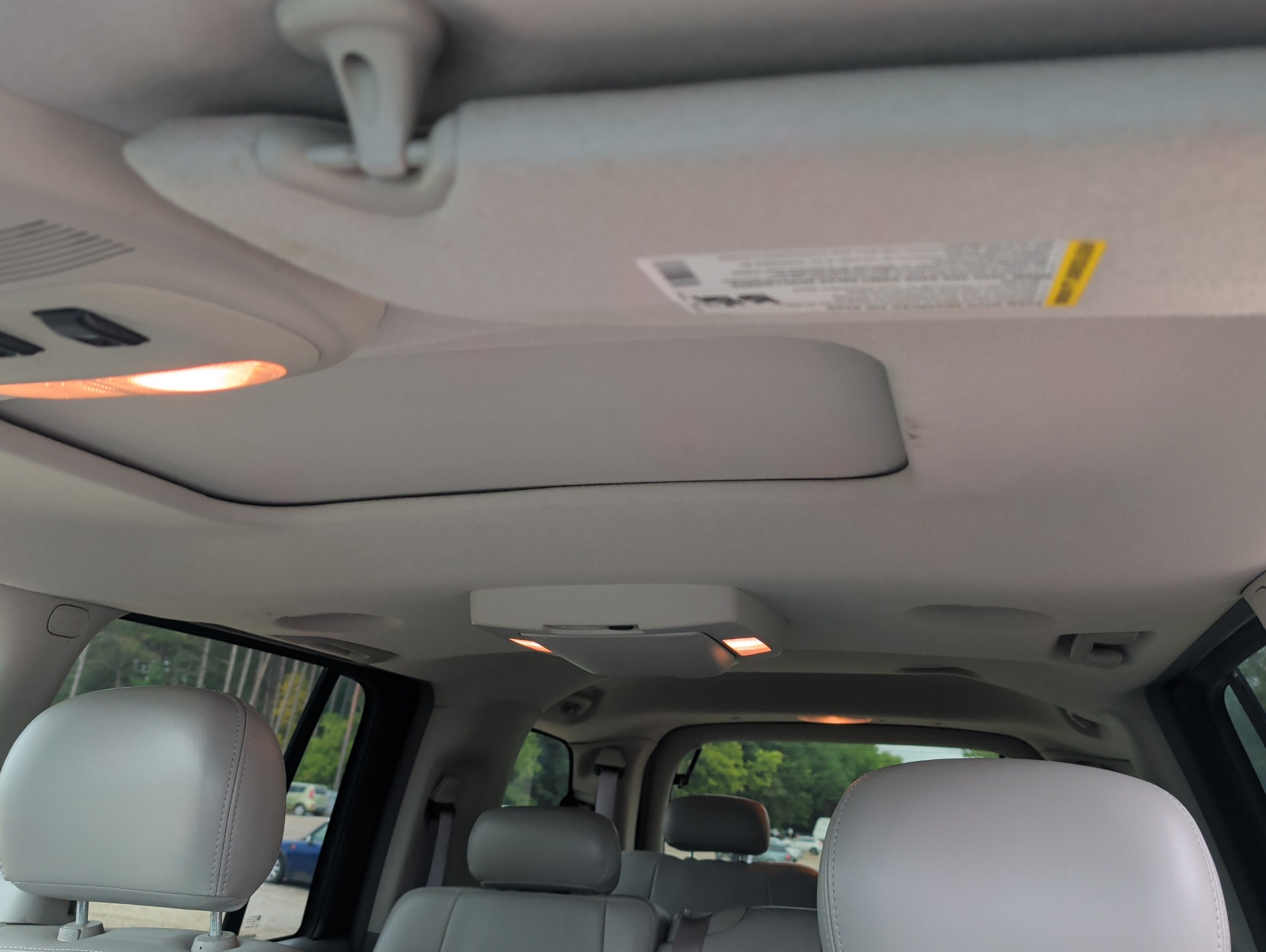 2006 chevrolet trailblazer ext-ls-4wd with 181247 miles for sale near elk-river, minnesota 106513_35_headliner_sunroof.jpg
