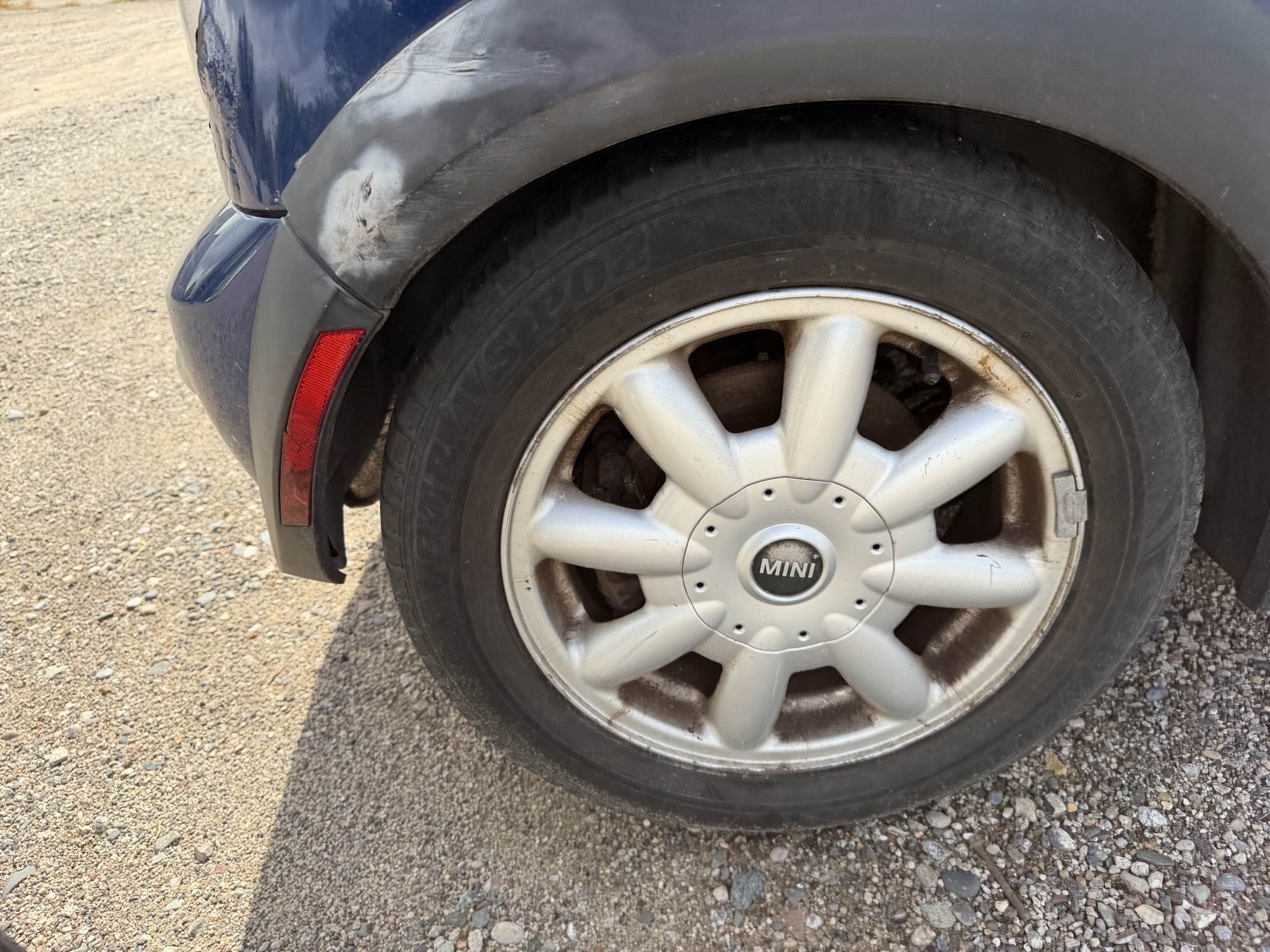 2004 mini cooper base with 208851 miles for sale near elk-river, minnesota 106514_14_rear_pass_wheel.jpg