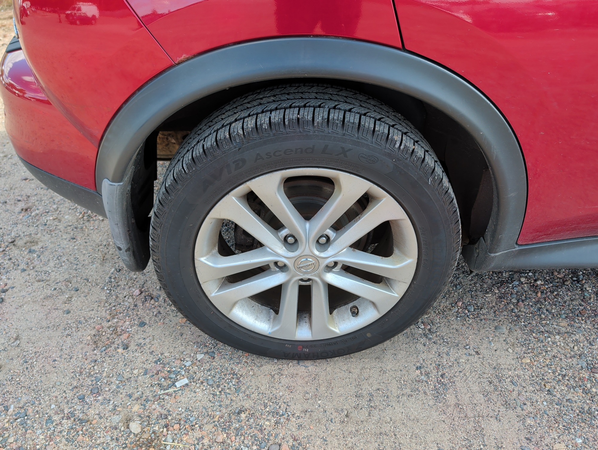 2011 nissan juke s-awd with 85117 miles for sale near elk-river, minnesota 106517_14_rear_pass_wheel.jpg