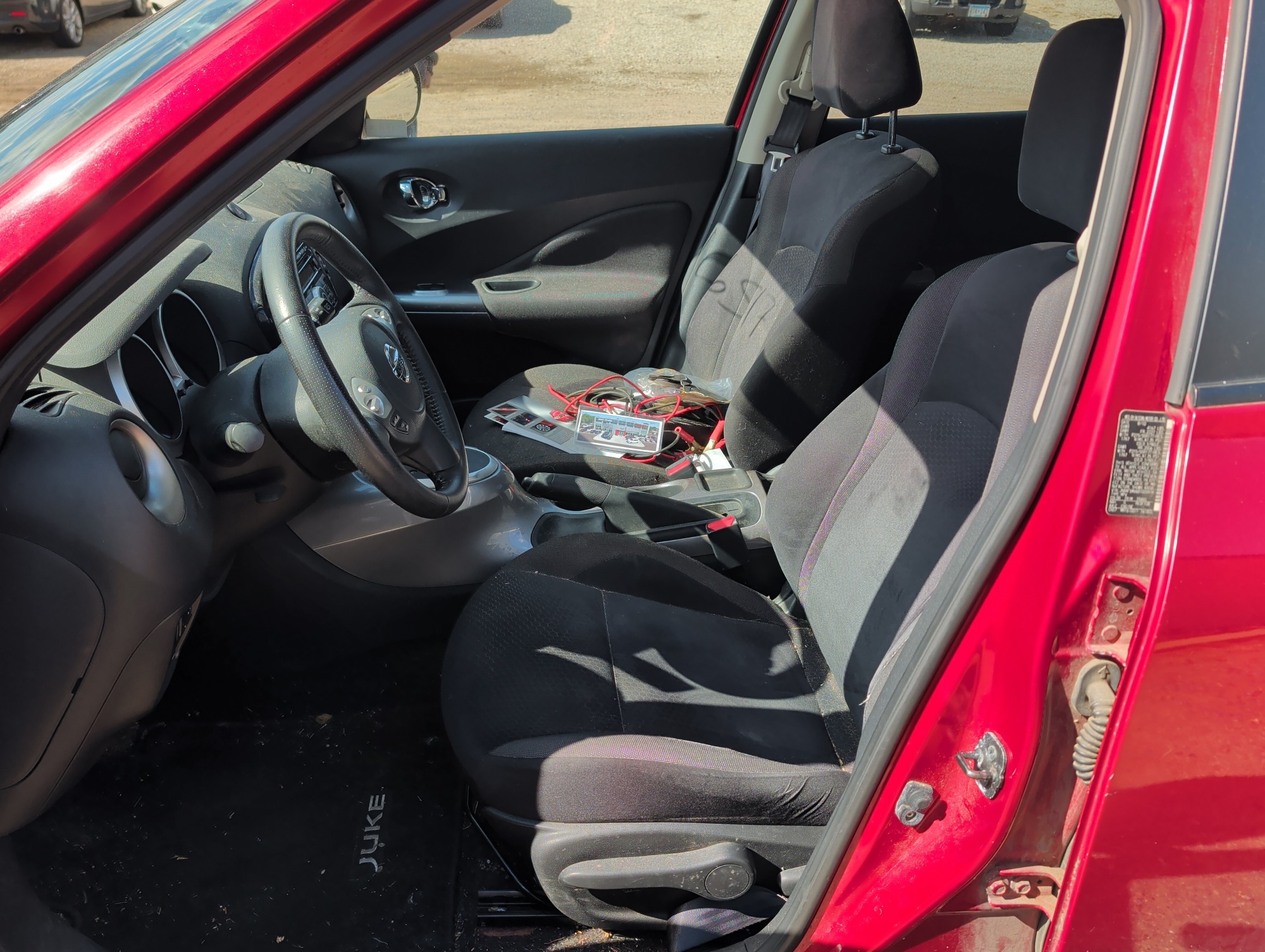 2011 nissan juke s-awd with 85117 miles for sale near elk-river, minnesota 106517_22_driver_seat.jpg