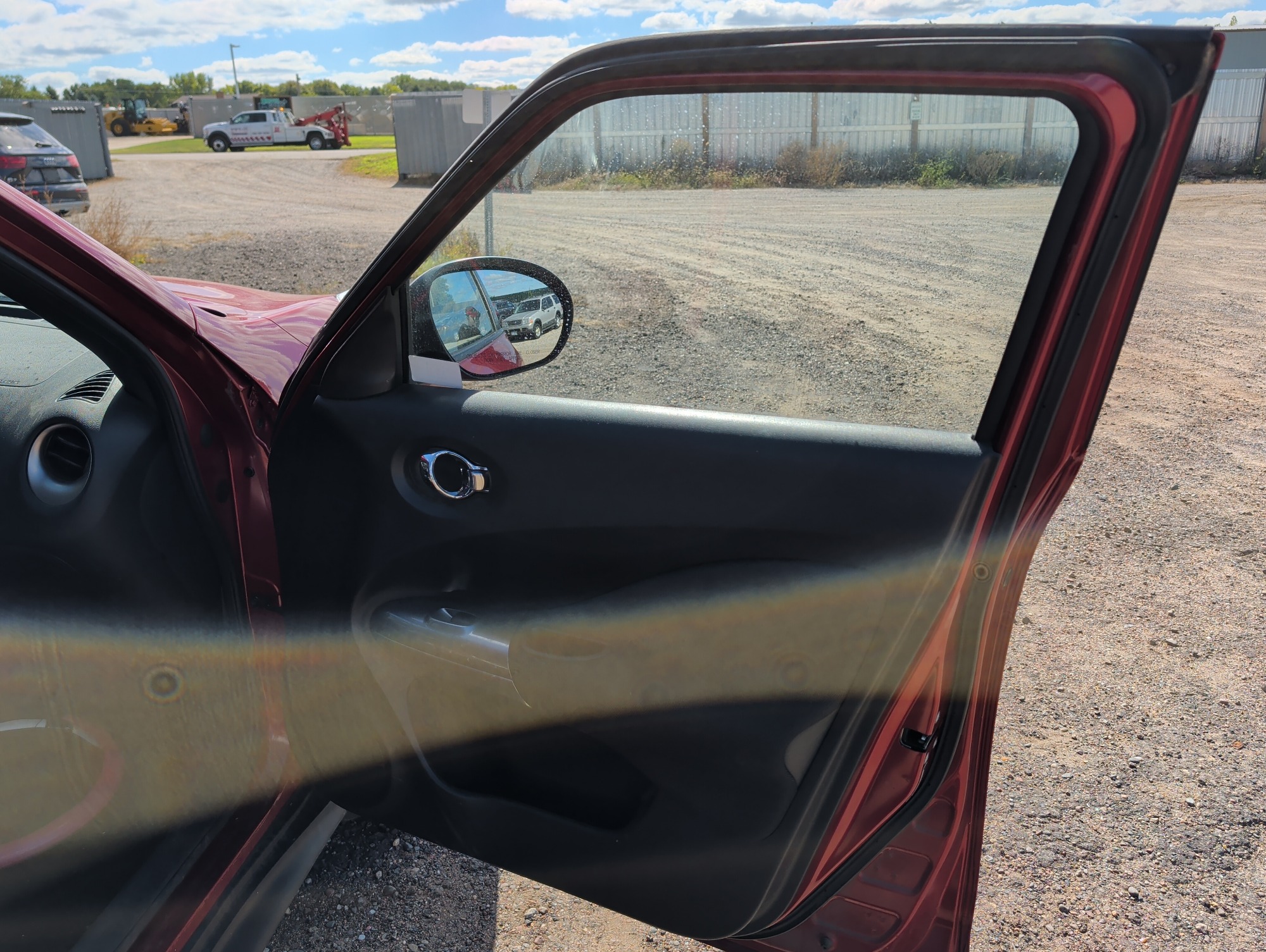 2011 nissan juke s-awd with 85117 miles for sale near elk-river, minnesota 106517_32_passenger_door_panel.jpg