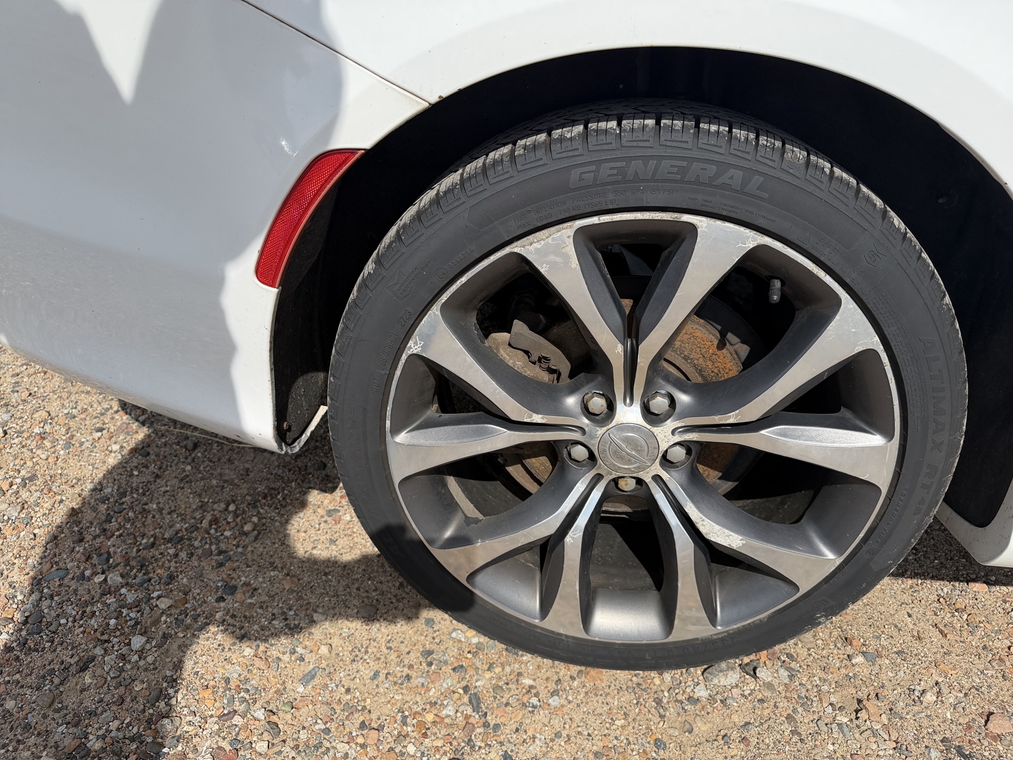2015 chrysler 200 with 168904 miles for sale near elk-river, minnesota 106518_14_rear_pass_wheel.jpg