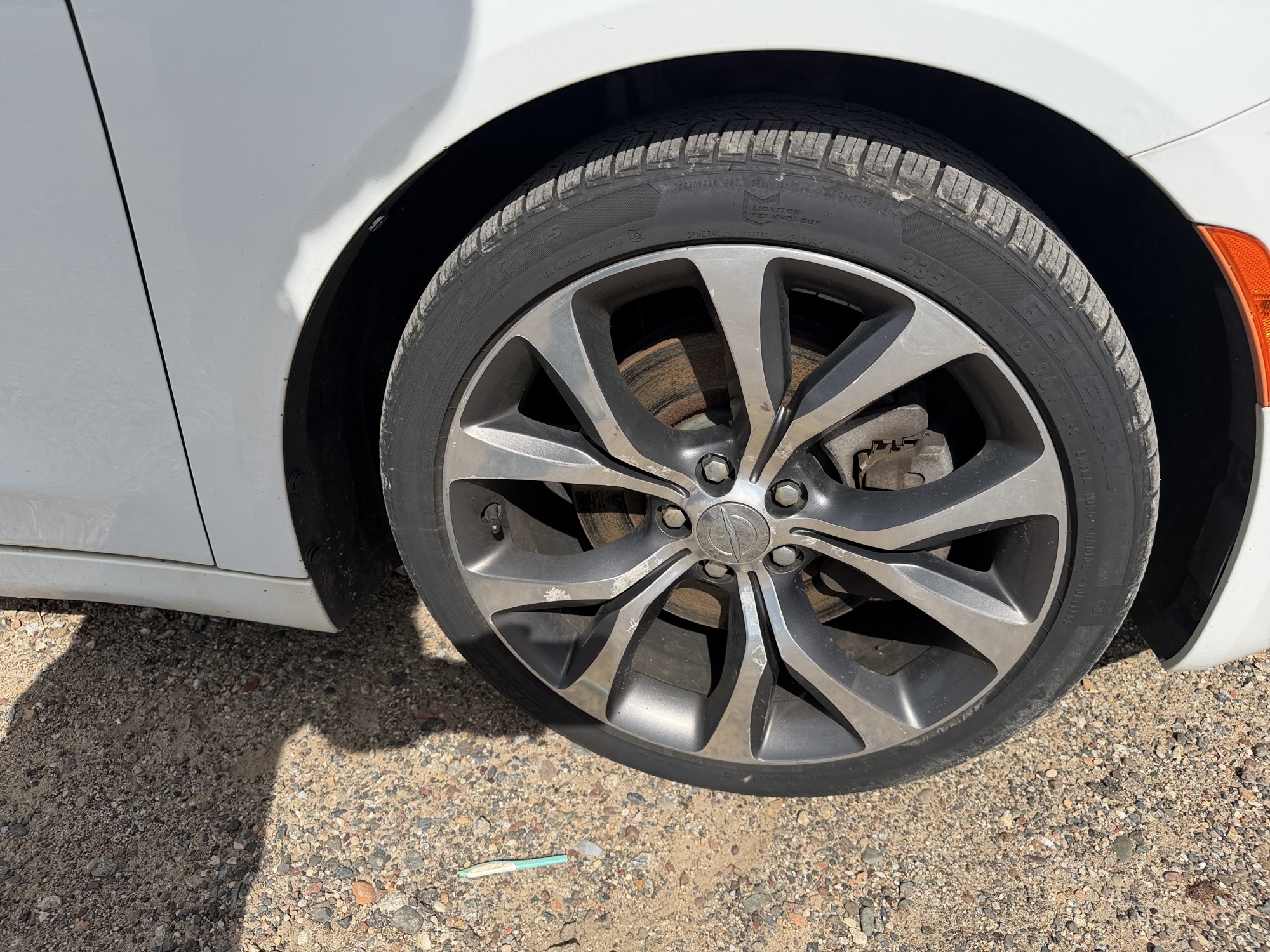 2015 chrysler 200 with 168904 miles for sale near elk-river, minnesota 106518_15_front_pass_wheel.jpg