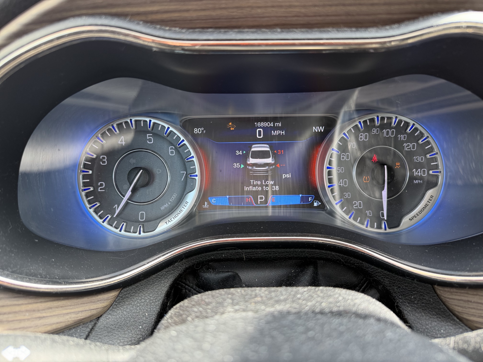 2015 chrysler 200 with 168904 miles for sale near elk-river, minnesota 106518_43_gauge_cluster.jpg