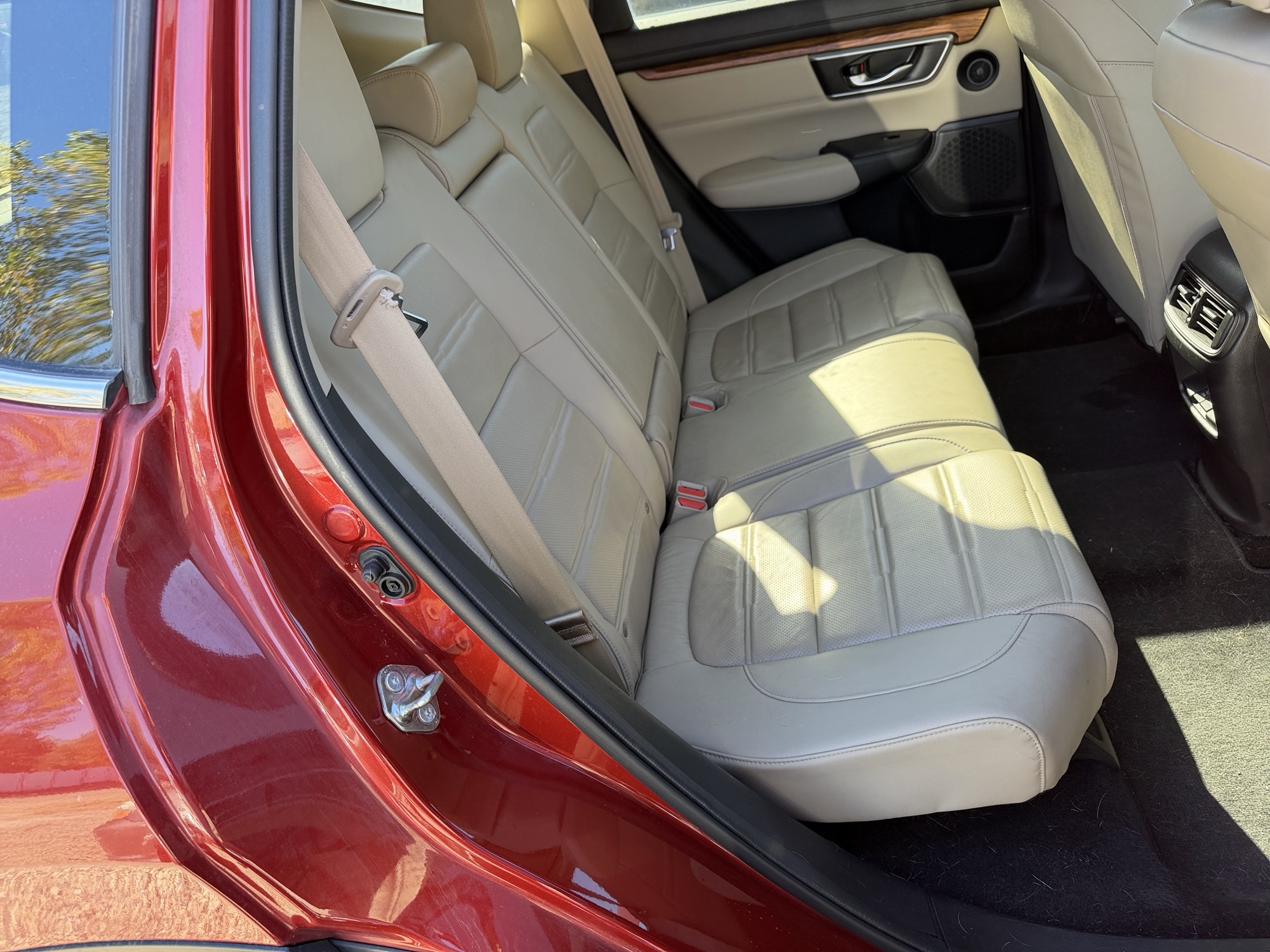2018 honda cr-v ex-l-awd with 186822 miles for sale near Elk River, Minnesota 106519_28_pass_rear_seat.jpg