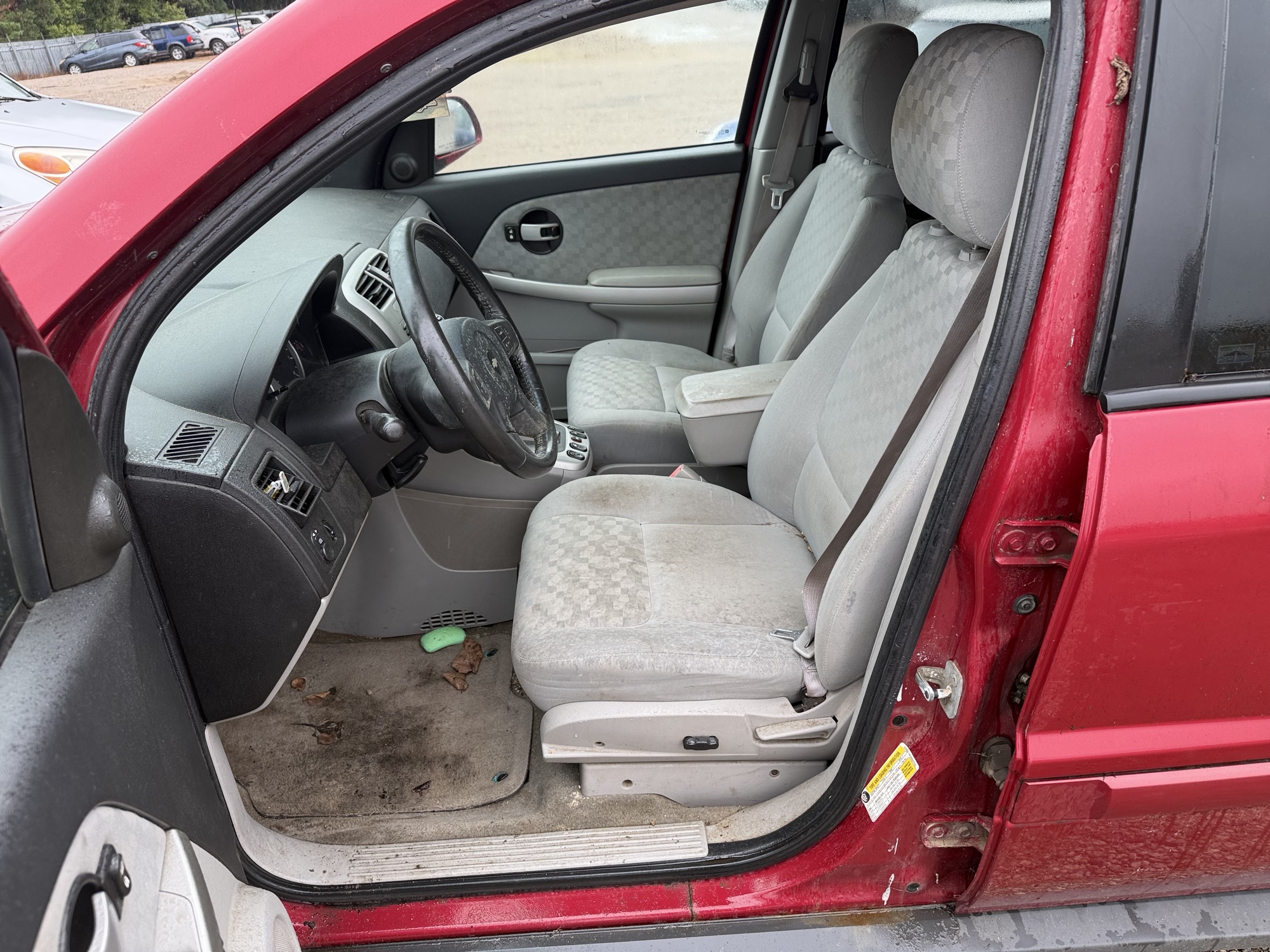 2006 chevrolet equinox lt-awd with 221047 miles for sale near elk-river, minnesota 106525_22_driver_seat.jpg