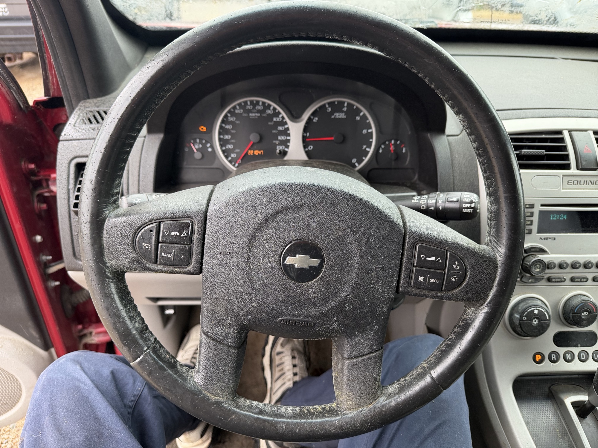 2006 chevrolet equinox lt-awd with 221047 miles for sale near elk-river, minnesota 106525_36_steering_wheel.jpg