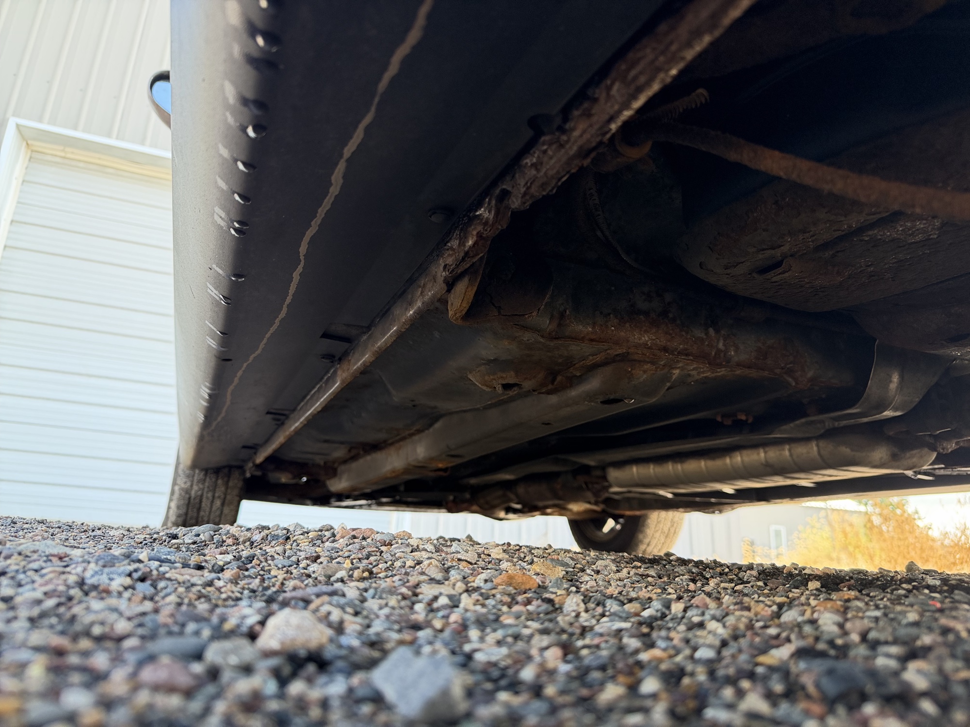 2000 saturn ls ls2 with 158842 miles for sale near elk-river, minnesota 106526_18_undercar_rear_drv.jpg