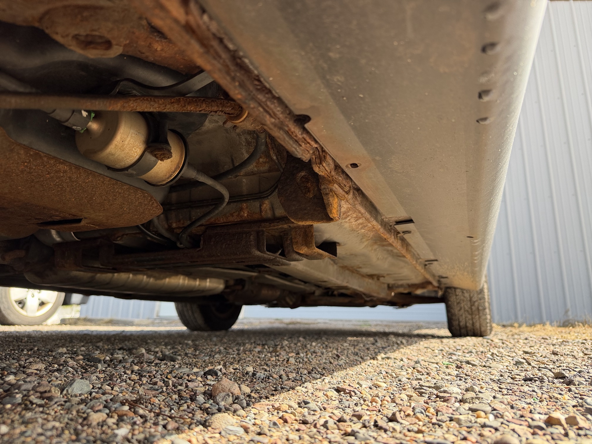 2000 saturn ls ls2 with 158842 miles for sale near elk-river, minnesota 106526_20_undercar_rear_pass.jpg