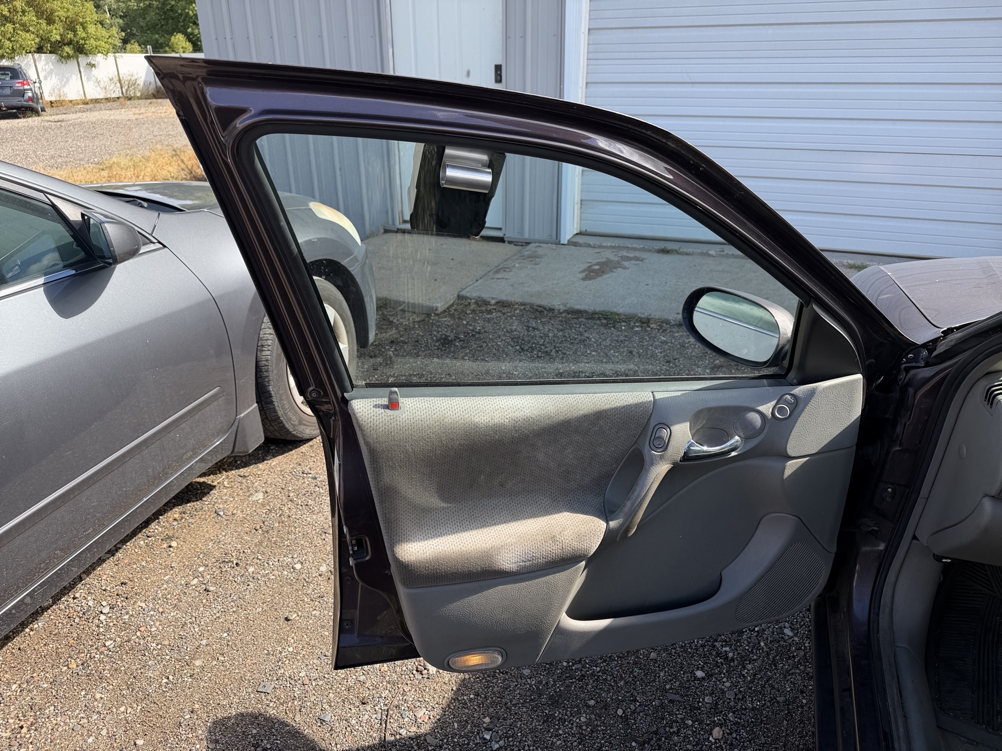 2000 saturn ls ls2 with 158842 miles for sale near elk-river, minnesota 106526_23_driver_door_panel.jpg