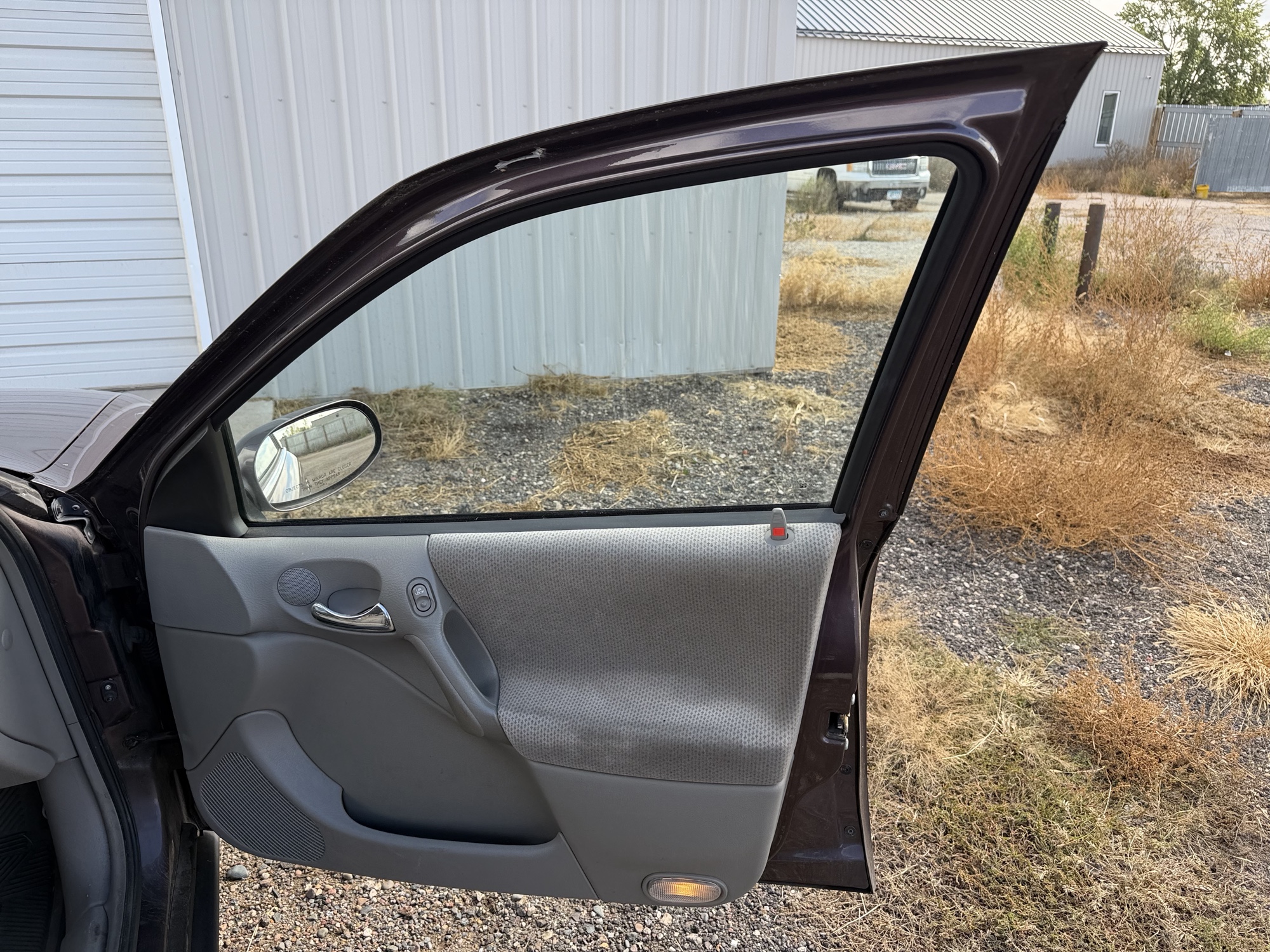 2000 saturn ls ls2 with 158842 miles for sale near elk-river, minnesota 106526_32_passenger_door_panel.jpg