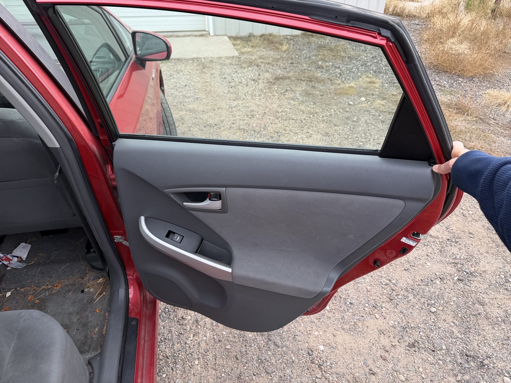 2010 toyota prius prius-ii with 249736 miles for sale near elk-river, minnesota 106528_30_pass_rear_door_panel.jpg