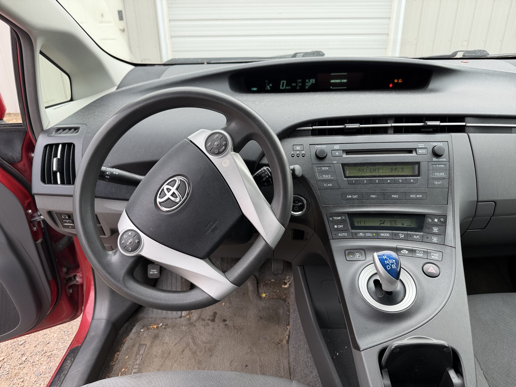 2010 toyota prius prius-ii with 249736 miles for sale near elk-river, minnesota 106528_33_dash_from_driver.jpg