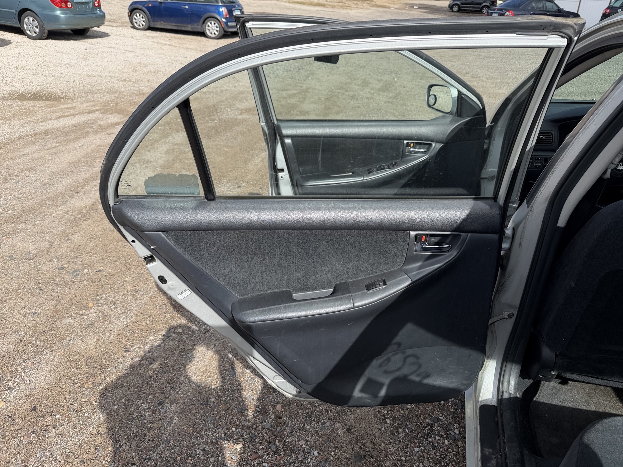 2003 toyota corolla ce with 248006 miles for sale near elk-river, minnesota 106529_25_drv_rear_door_panel.jpg