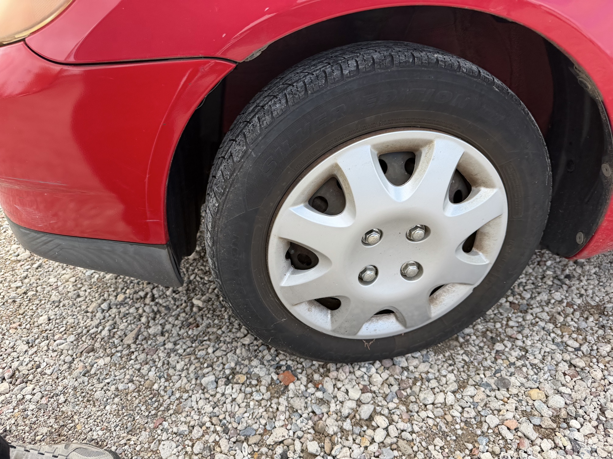 2001 toyota echo 2-door with 170992 miles for sale near elk-river, minnesota 106530_12_drv_front_wheel.jpg