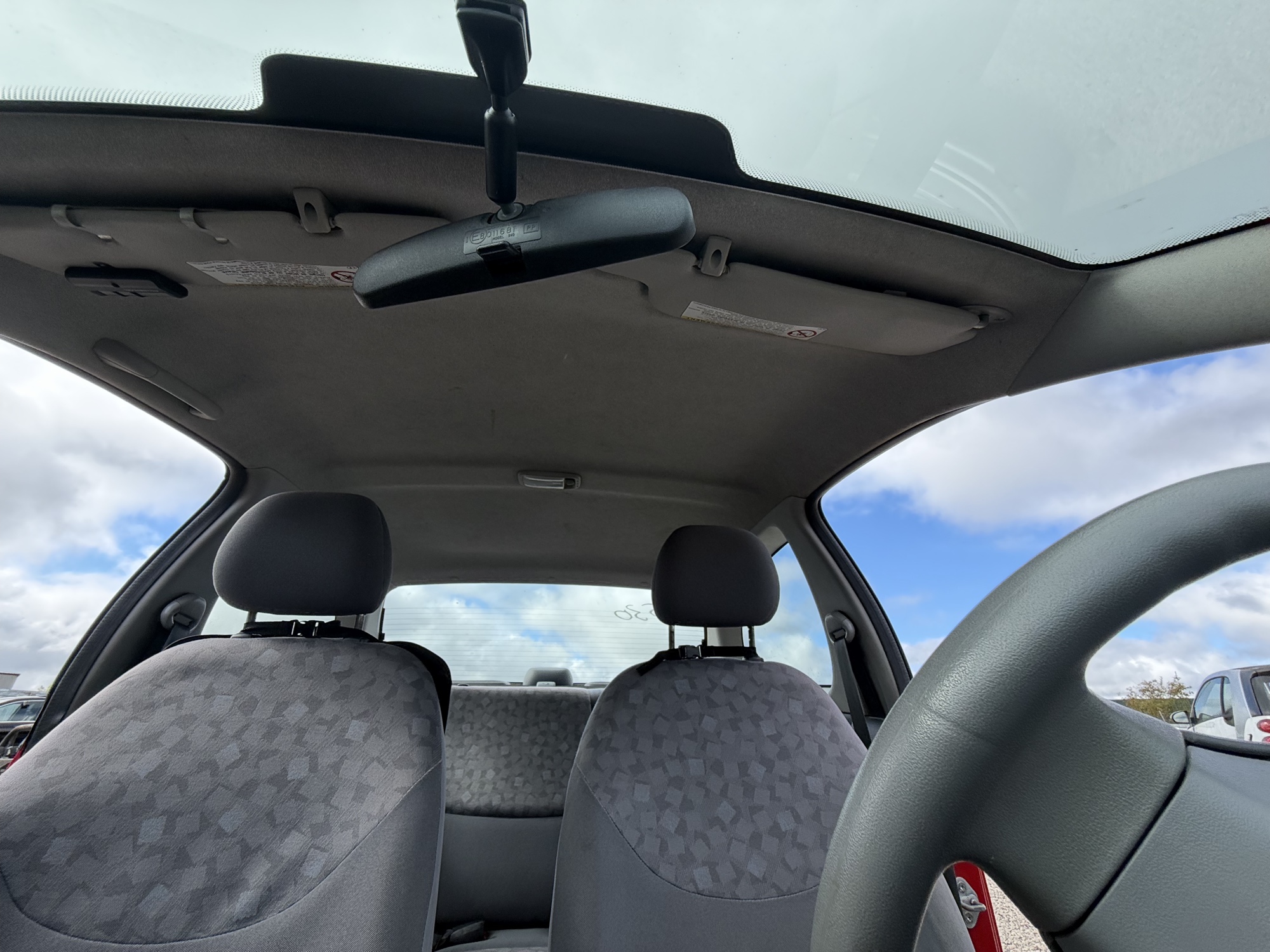 2001 toyota echo 2-door with 170992 miles for sale near elk-river, minnesota 106530_35_headliner_sunroof.jpg