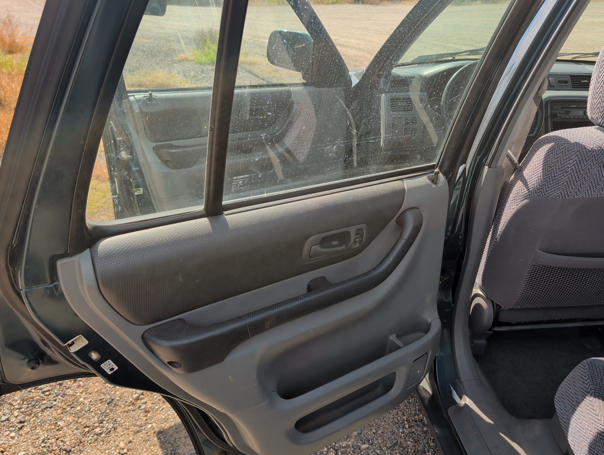1998 honda cr-v with 177940 miles for sale near elk-river, minnesota 106531_25_drv_rear_door_panel.jpg