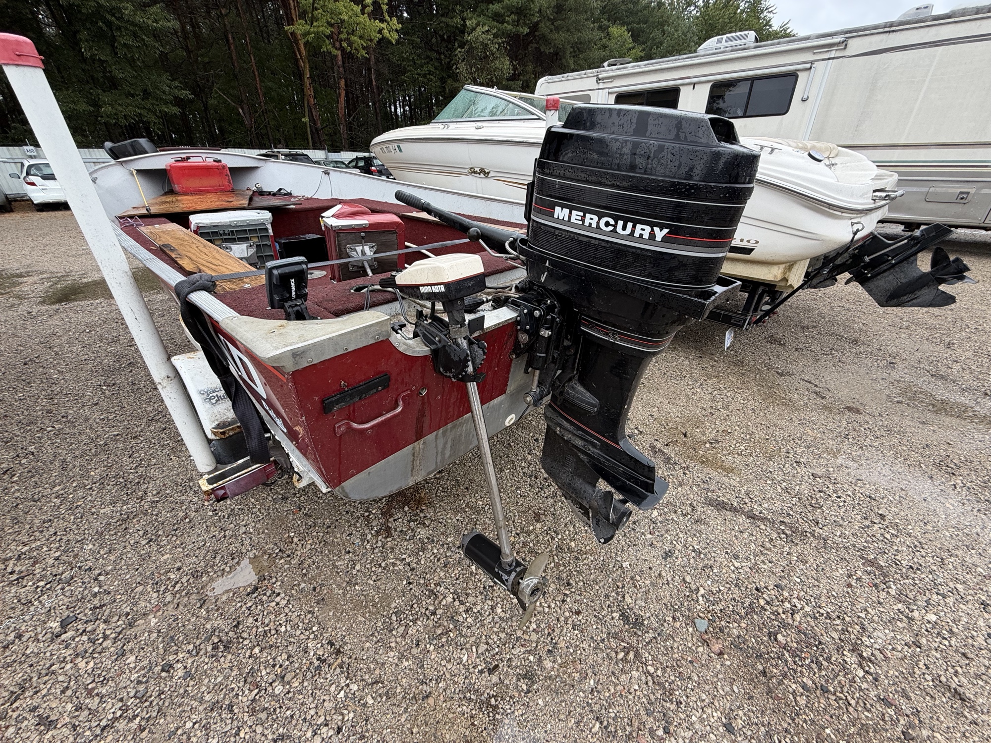 1988 lund boat-co-rebel for sale near elk-river, minnesota 106533_49_engine_bay.jpg