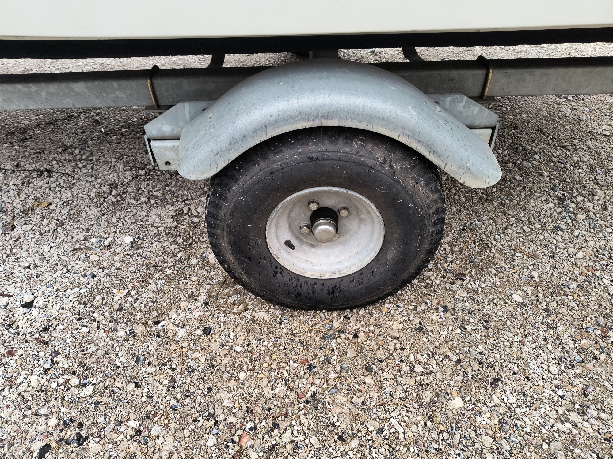 1987 bayliner capri for sale near elk-river, minnesota 106534_12_drv_front_wheel.jpg