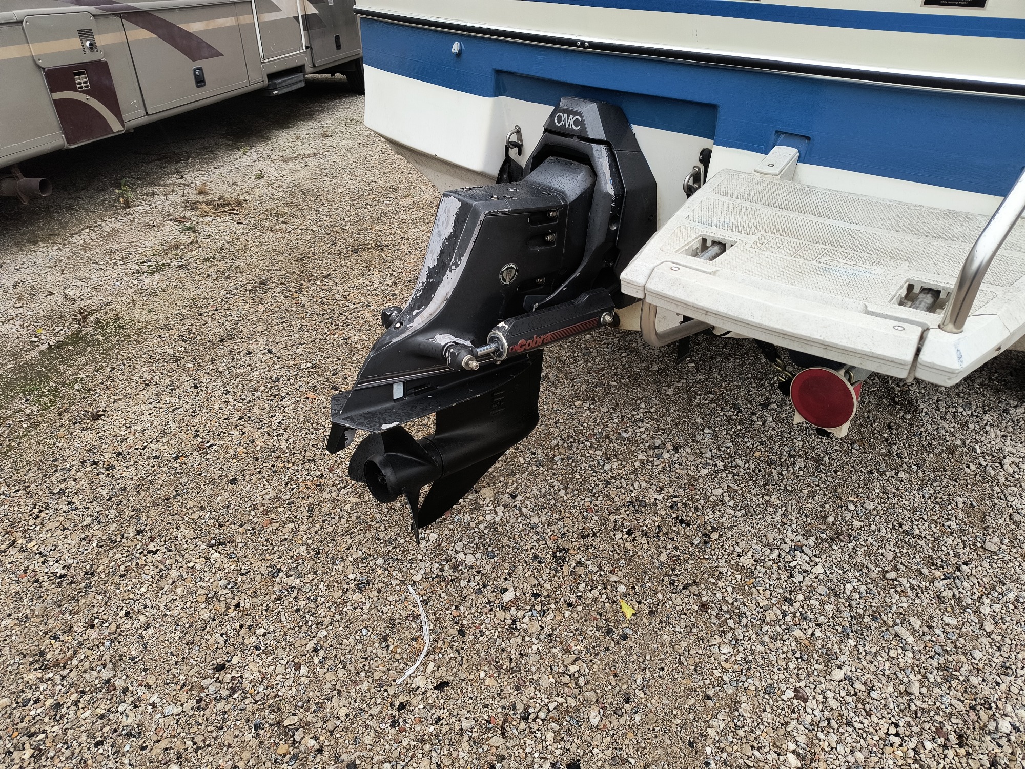 1987 bayliner capri for sale near elk-river, minnesota 106534_14_rear_pass_wheel.jpg