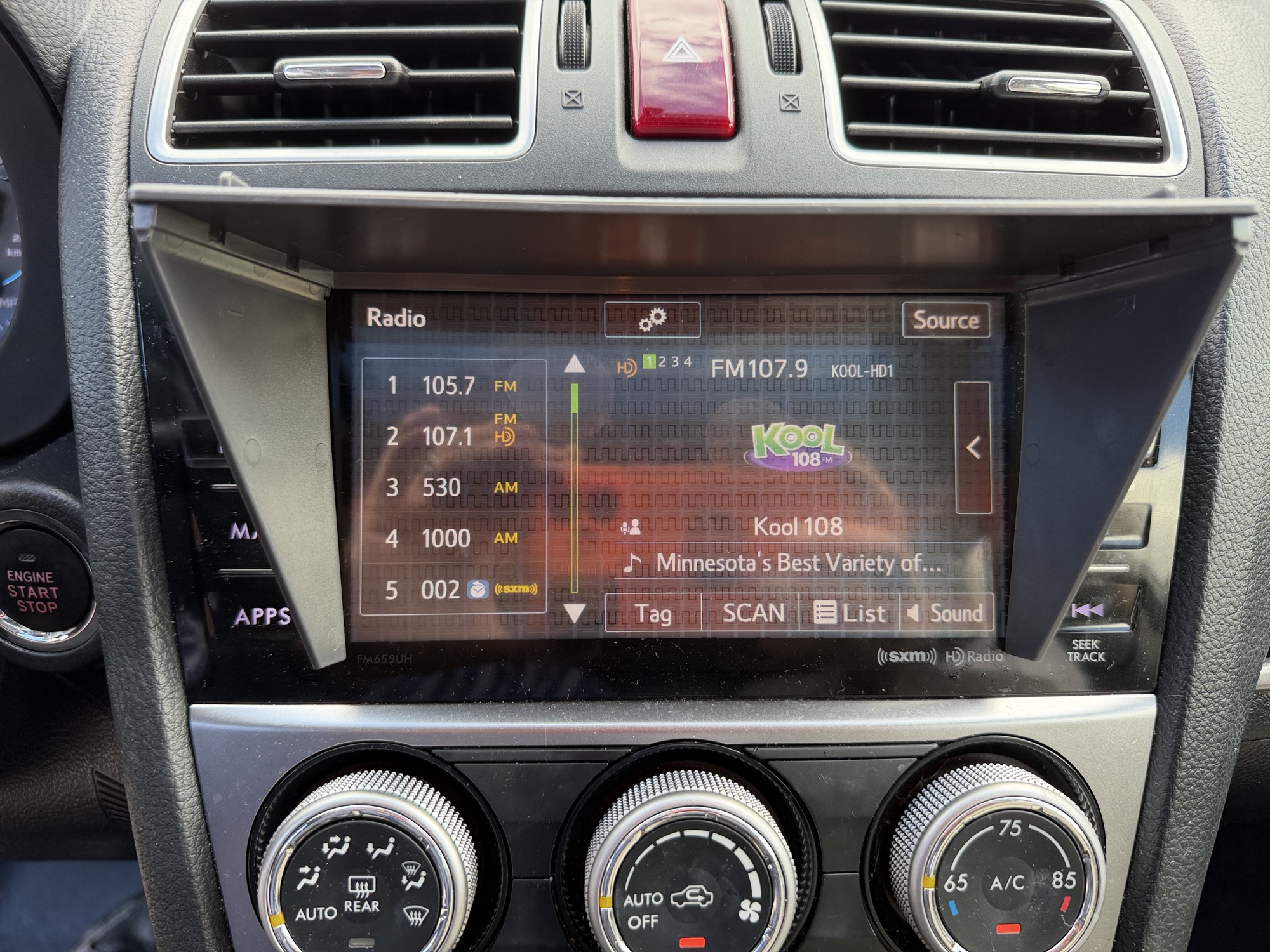 2016 subaru crosstrek 2.0i-limited-pzev-cvt with 119812 miles for sale near elk-river, minnesota 106535_39_radio_closeup.jpg