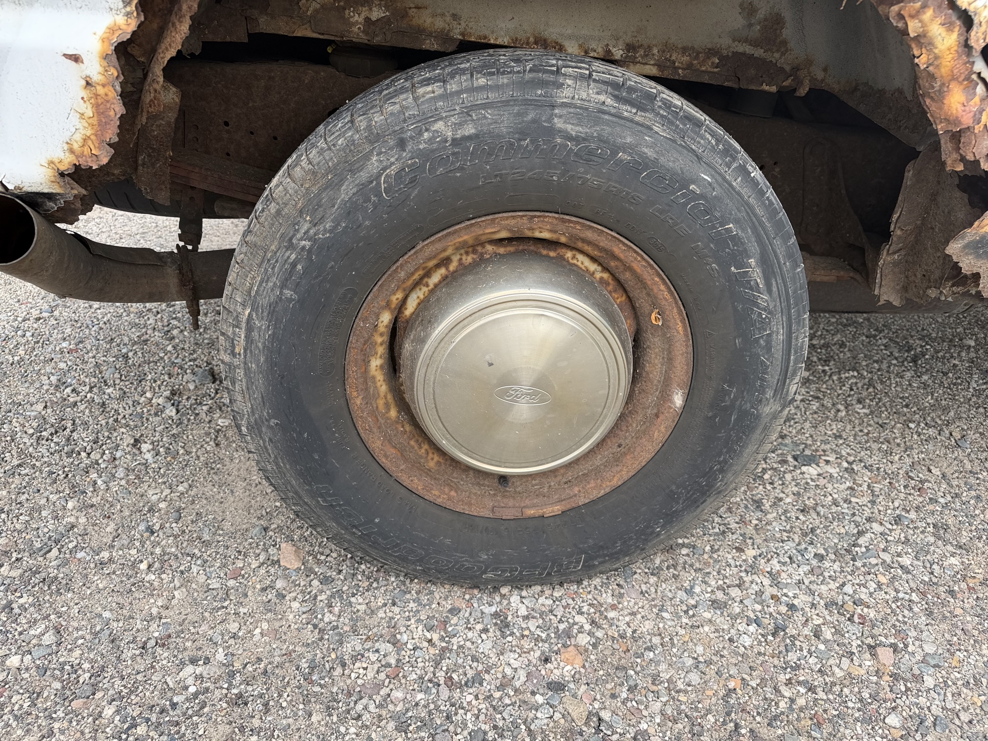 1999 ford econoline e350-super-duty with 203236 miles for sale near elk-river, minnesota 106537_14_rear_pass_wheel.jpg