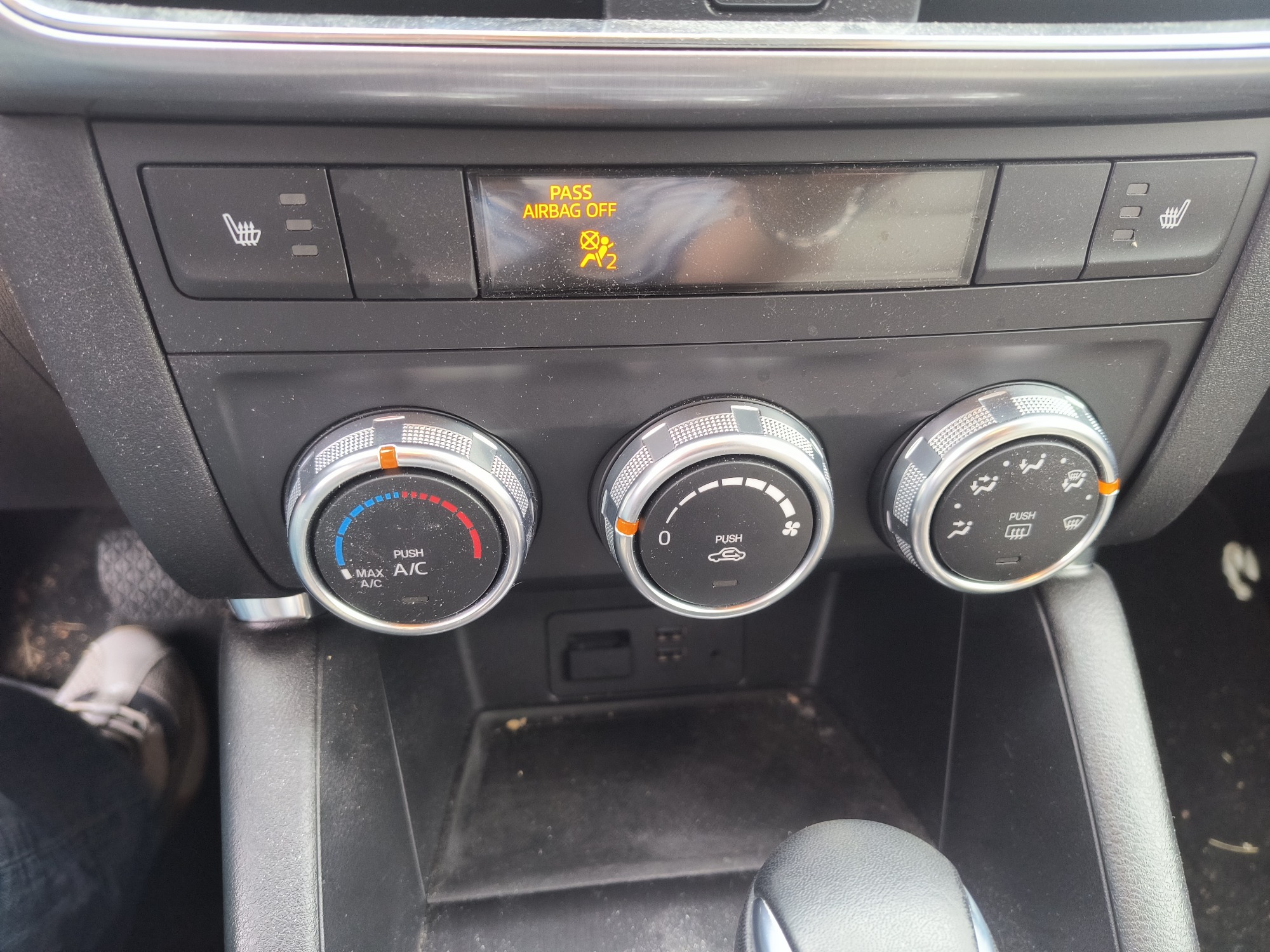 2016 mazda cx-5 with 77292 miles for sale near elk-river, minnesota 106539_40_climate_control.jpg