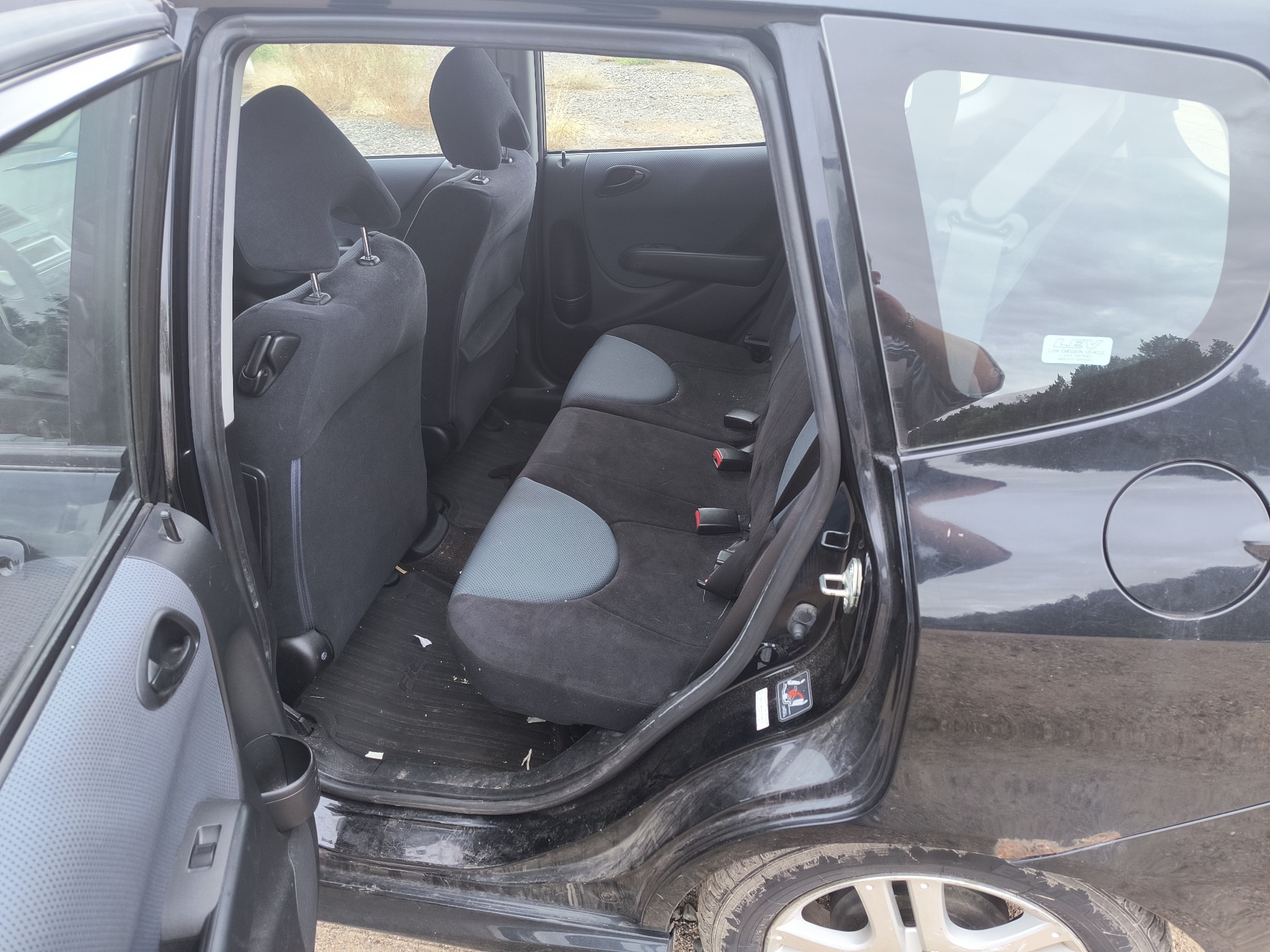 2008 honda fit sport-5-speed-at with 58667 miles for sale near elk-river, minnesota 106540_24_drv_rear_seat.jpg