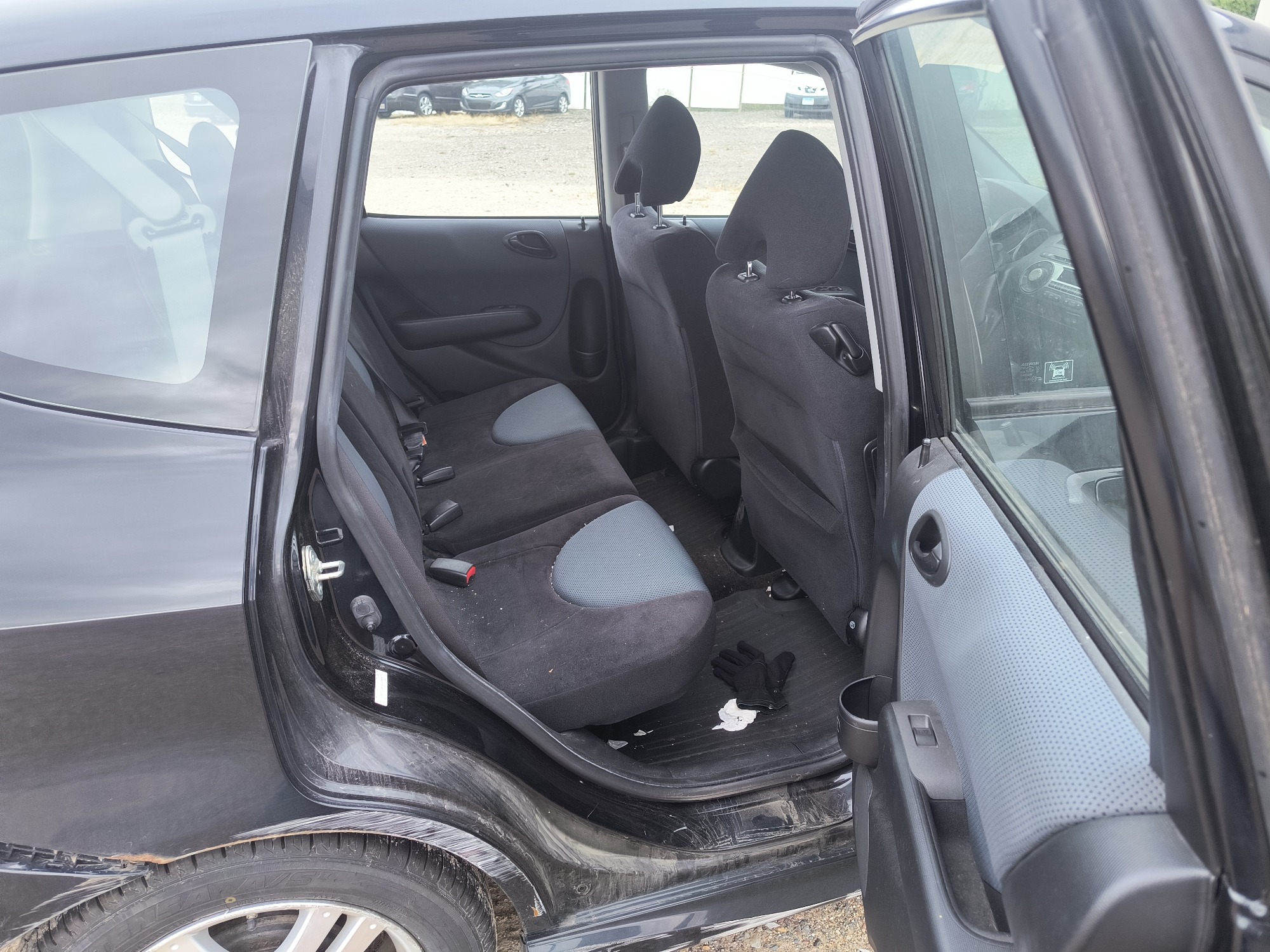 2008 honda fit sport-5-speed-at with 58667 miles for sale near elk-river, minnesota 106540_28_pass_rear_seat.jpg