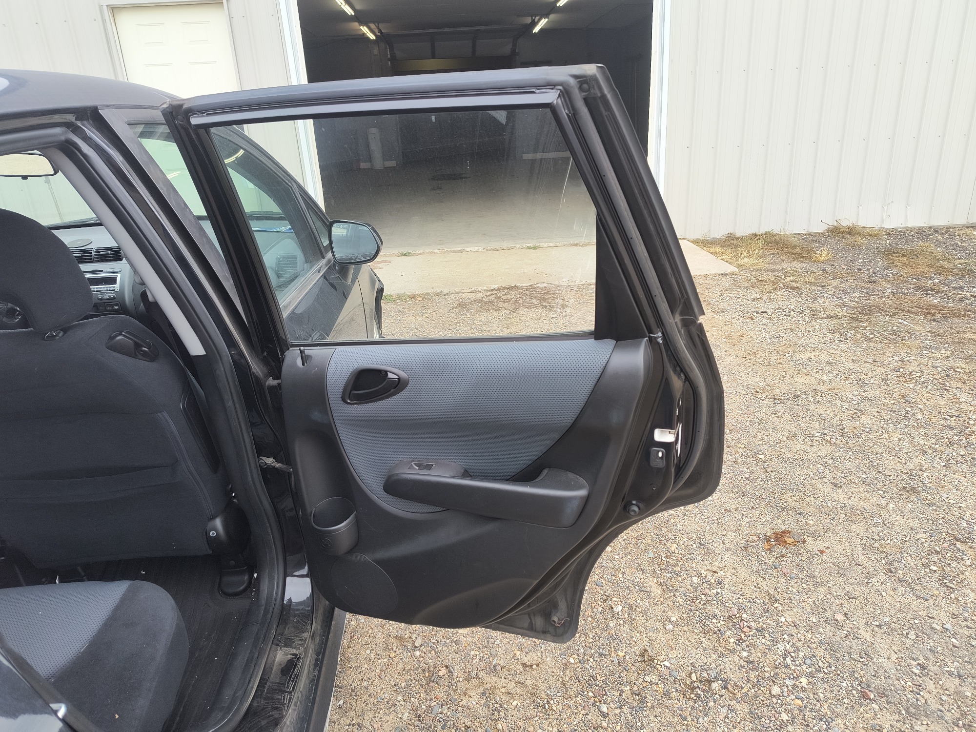 2008 honda fit sport-5-speed-at with 58667 miles for sale near elk-river, minnesota 106540_30_pass_rear_door_panel.jpg