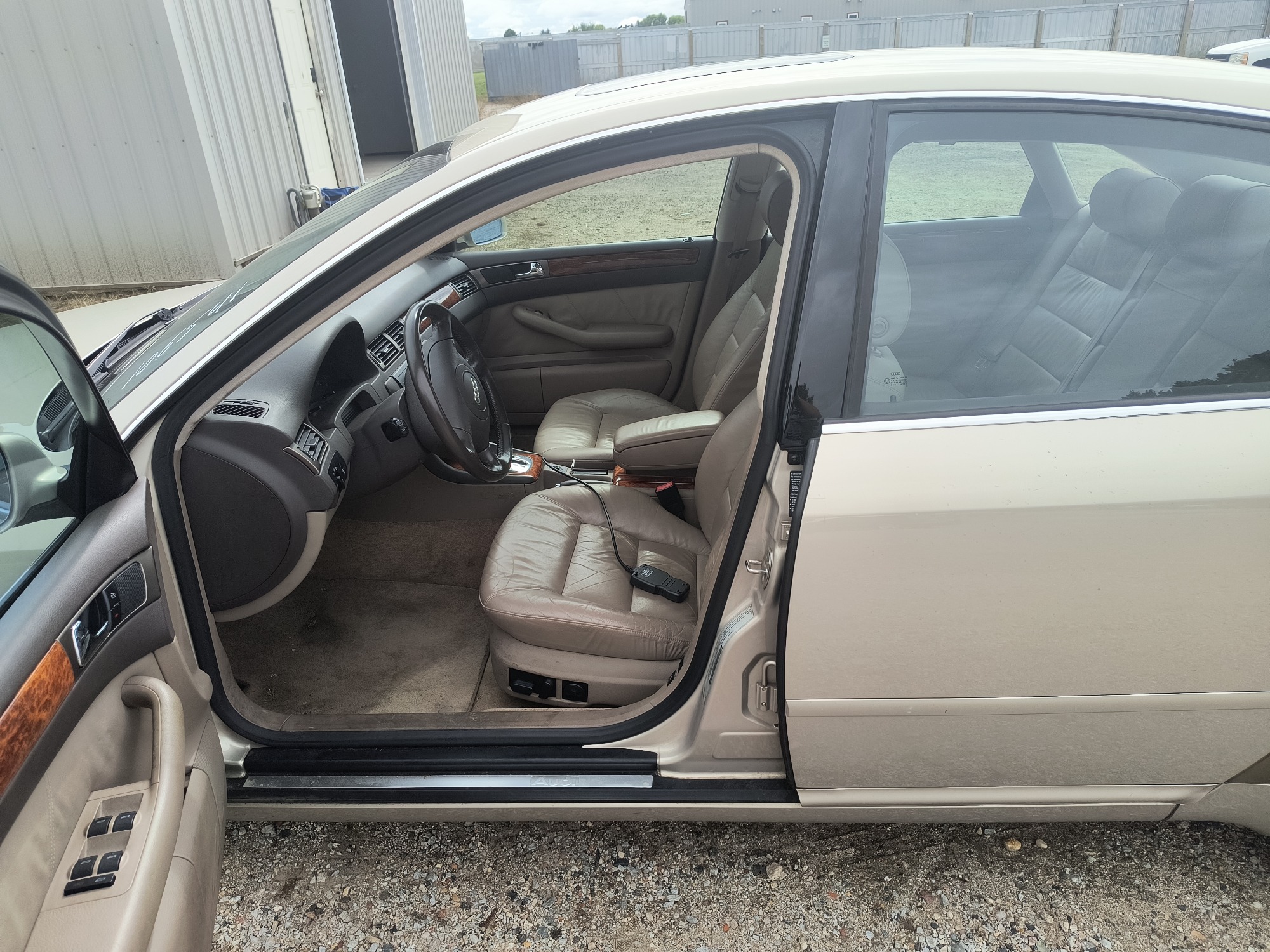 2000 audi a6 2.8-quattro with 67669 miles for sale near elk-river, minnesota 106541_22_driver_seat.jpg