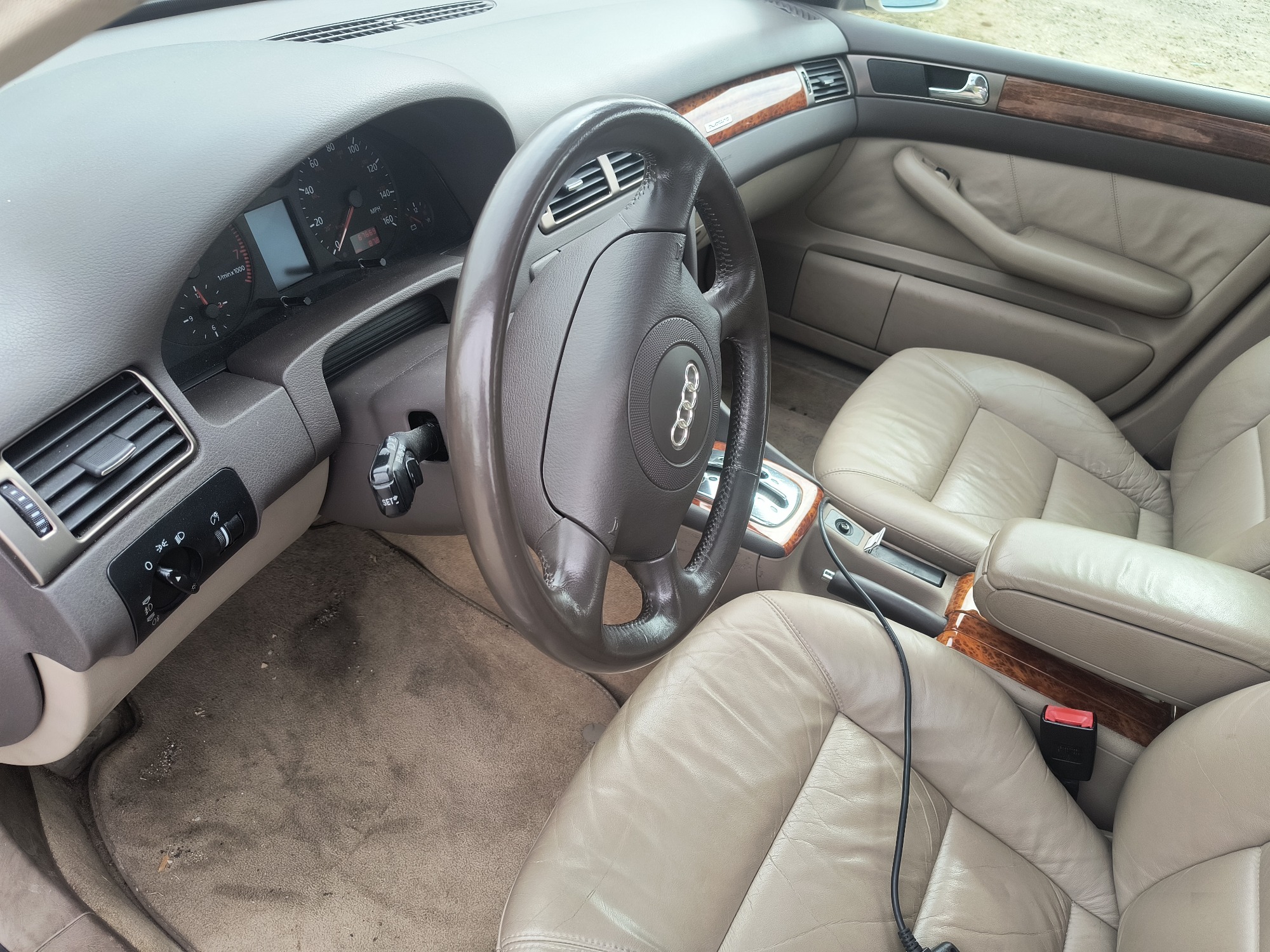 2000 audi a6 2.8-quattro with 67669 miles for sale near elk-river, minnesota 106541_37_left_of_steering_wheel.jpg