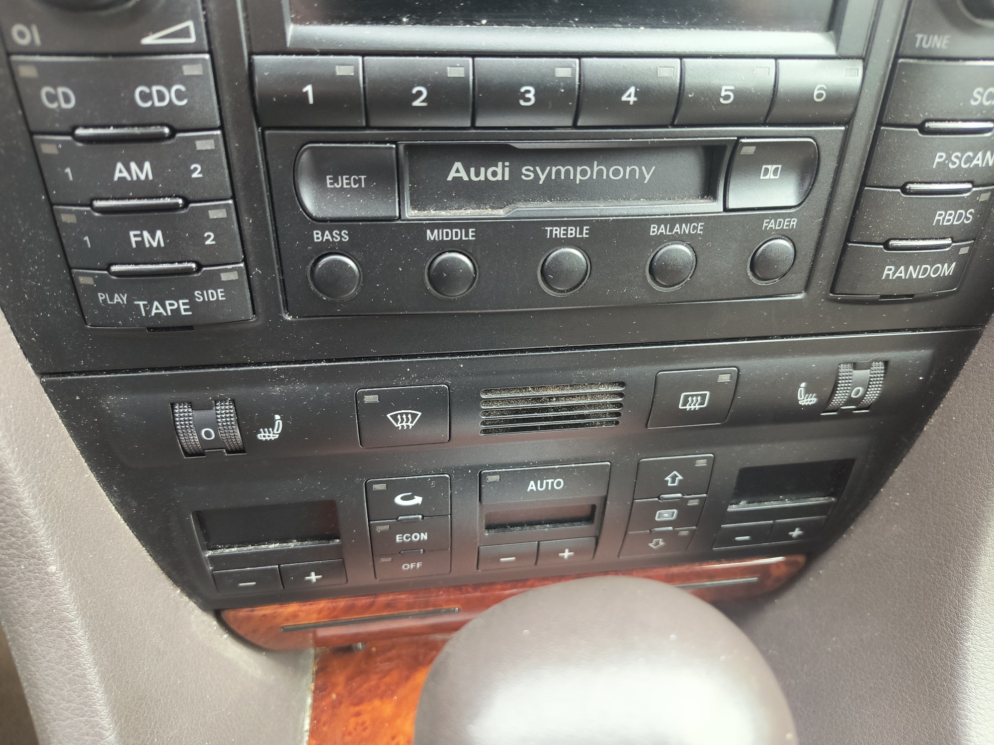 2000 audi a6 2.8-quattro with 67669 miles for sale near elk-river, minnesota 106541_42_heated_seat_switches.jpg