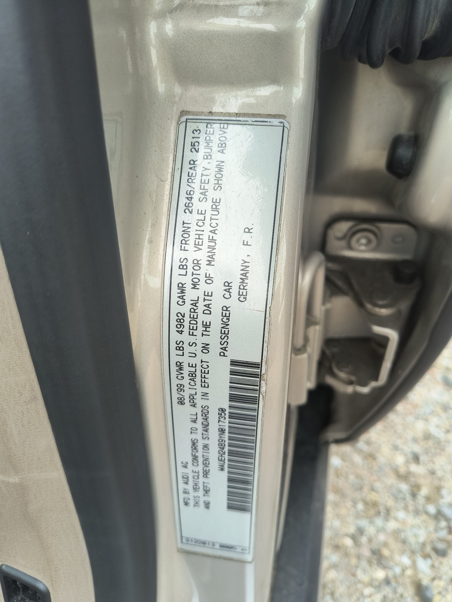 2000 audi a6 2.8-quattro with 67669 miles for sale near elk-river, minnesota 106541_47_door_vin_sticker.jpg