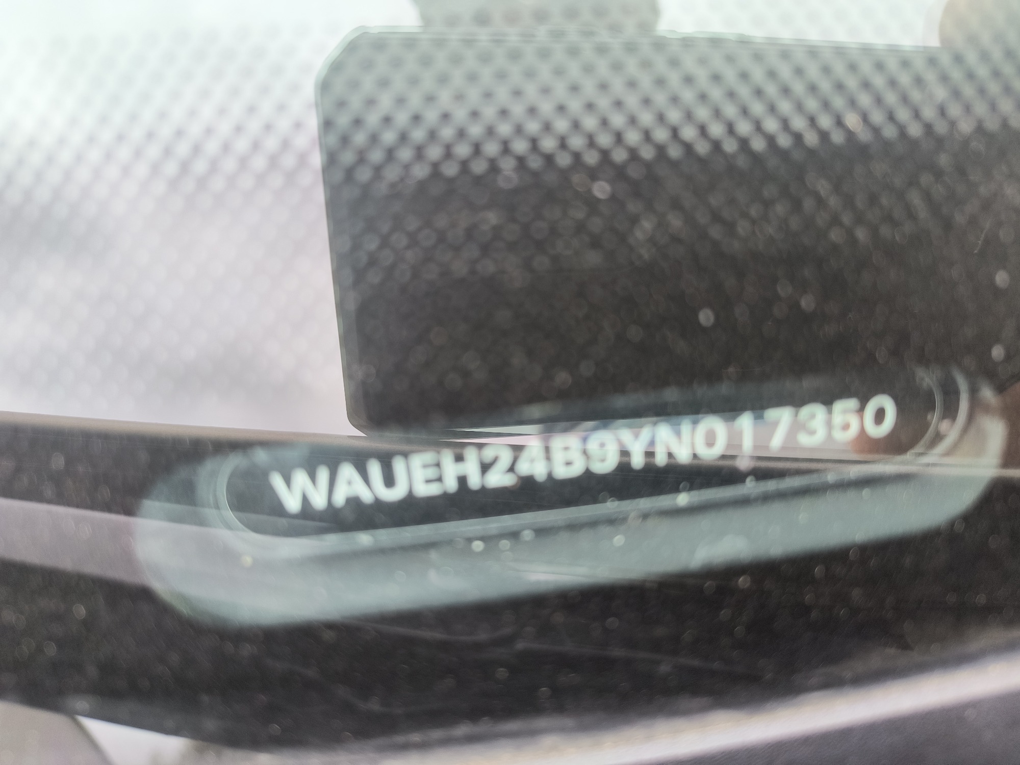 2000 audi a6 2.8-quattro with 67669 miles for sale near elk-river, minnesota 106541_48_windshield_vin_plate.jpg